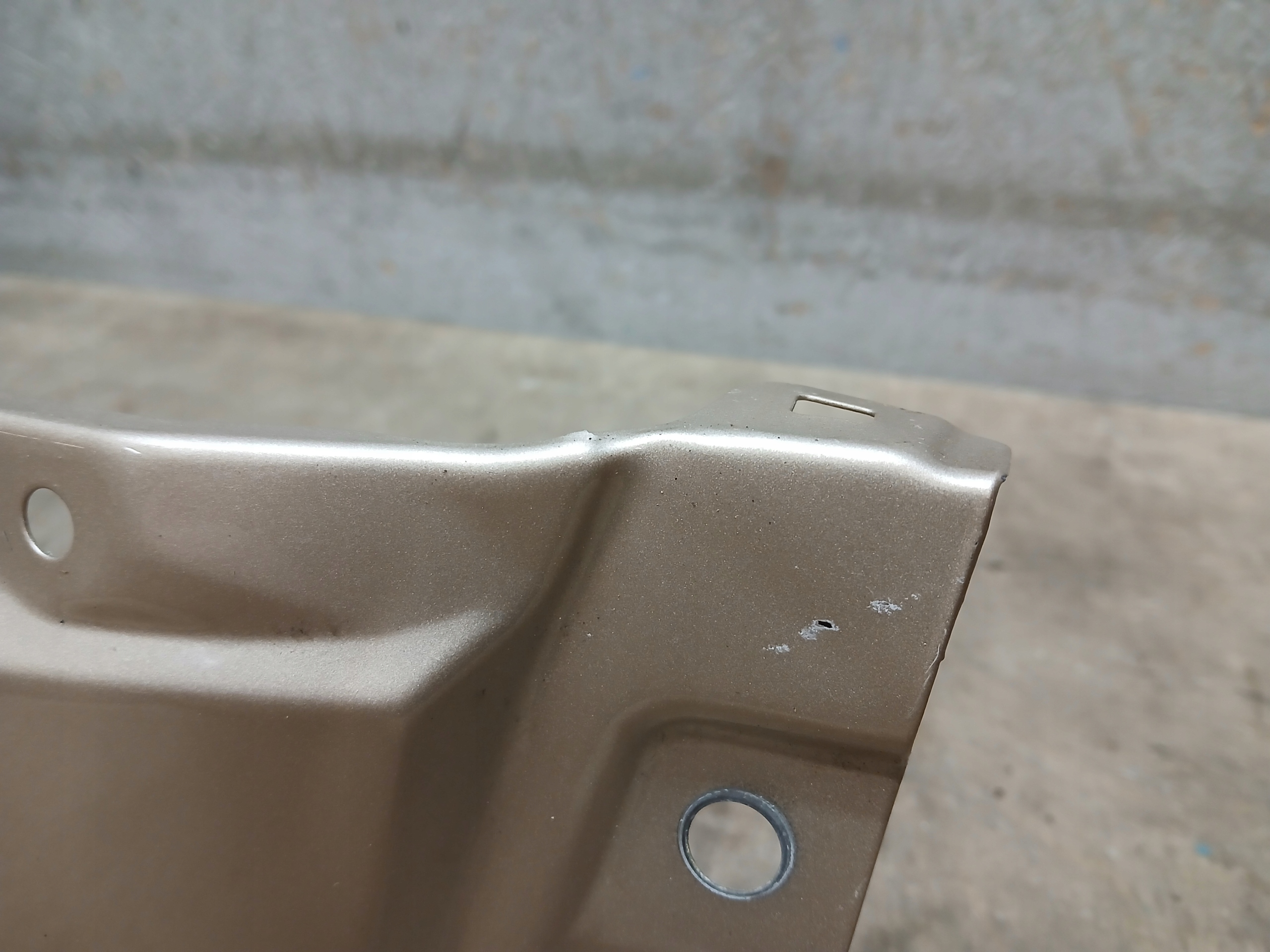 fender front right TOYOTA AYGO X