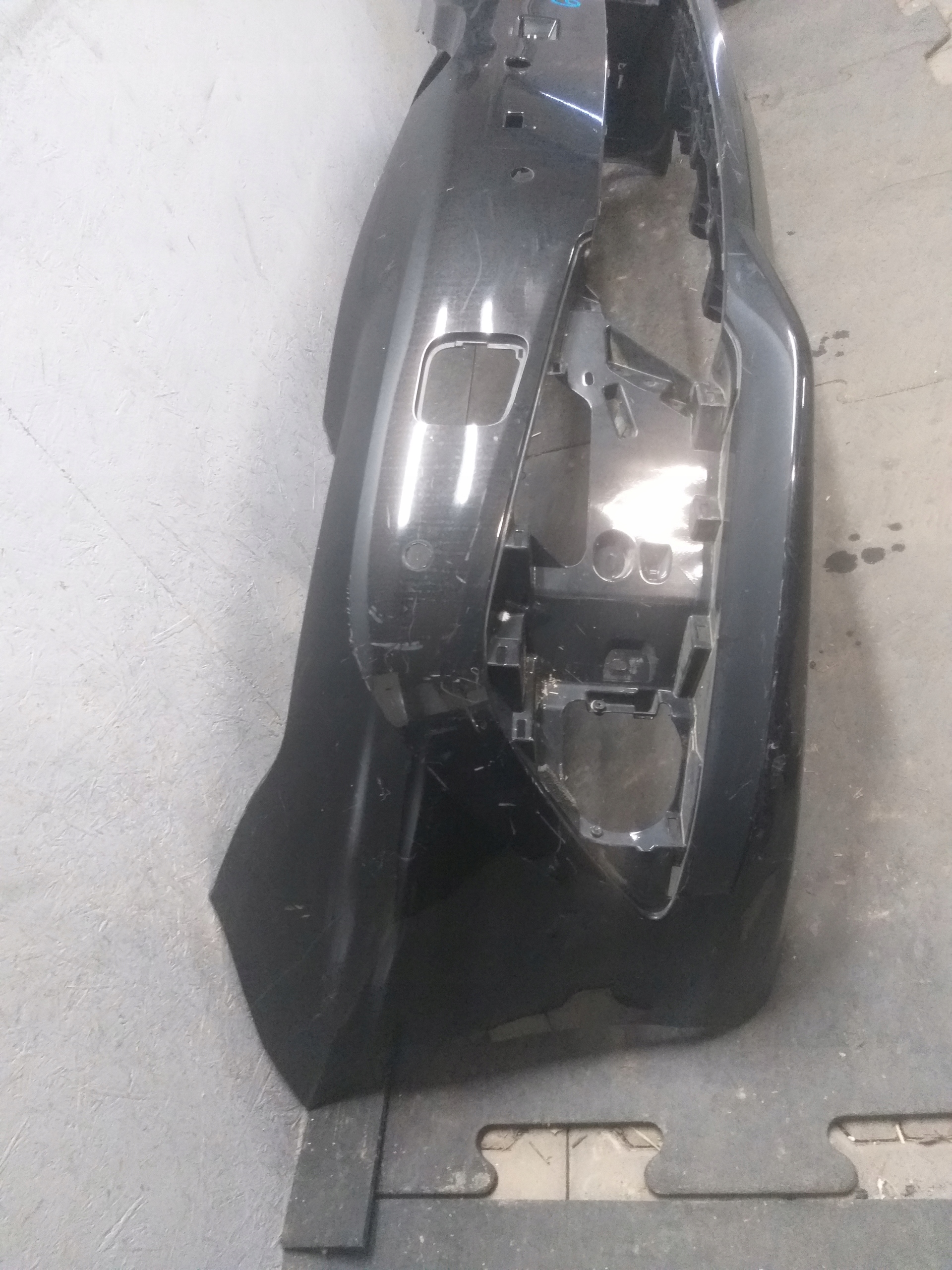 bumper front TOYOTA AURIS II 2 LIFT 15