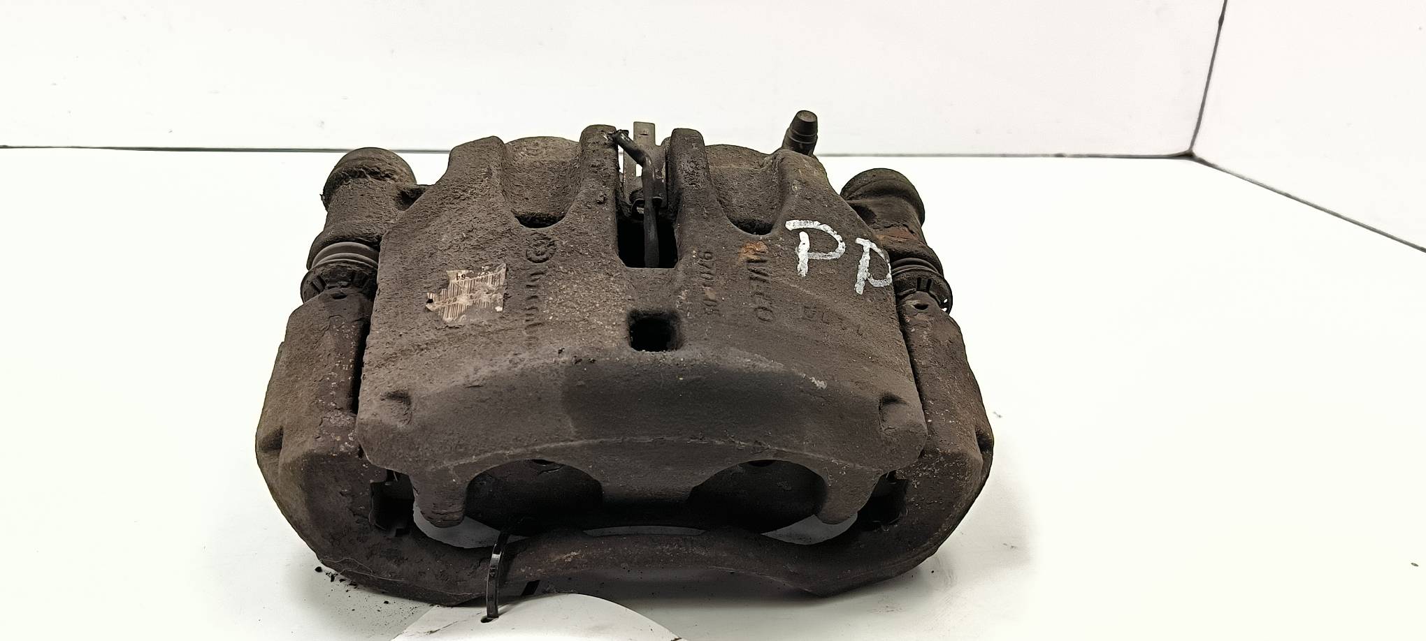 caliper brake front right 3.0 HPI IVECO DAILY 35S18