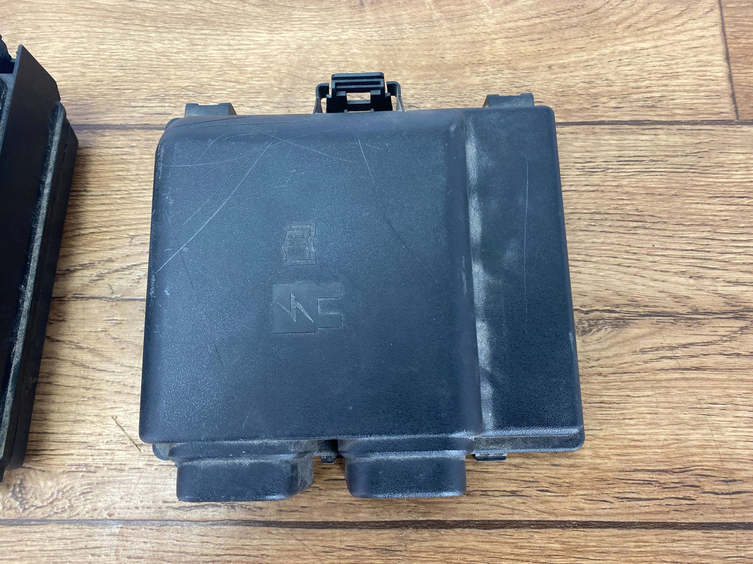 Module fusibles Complète Ford Escape IV Kuga MK3 2020+