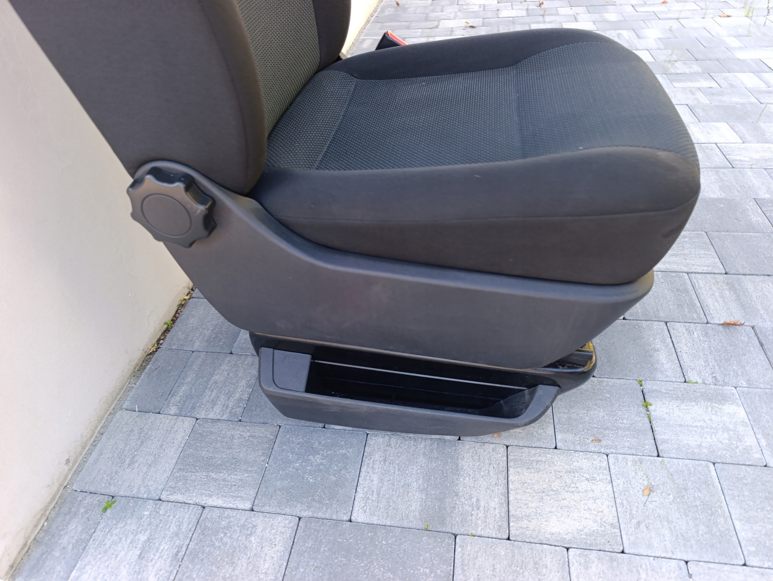 sedačka spolujezdce předek VW T6 pravý pasazer pojedynczy SIMORA