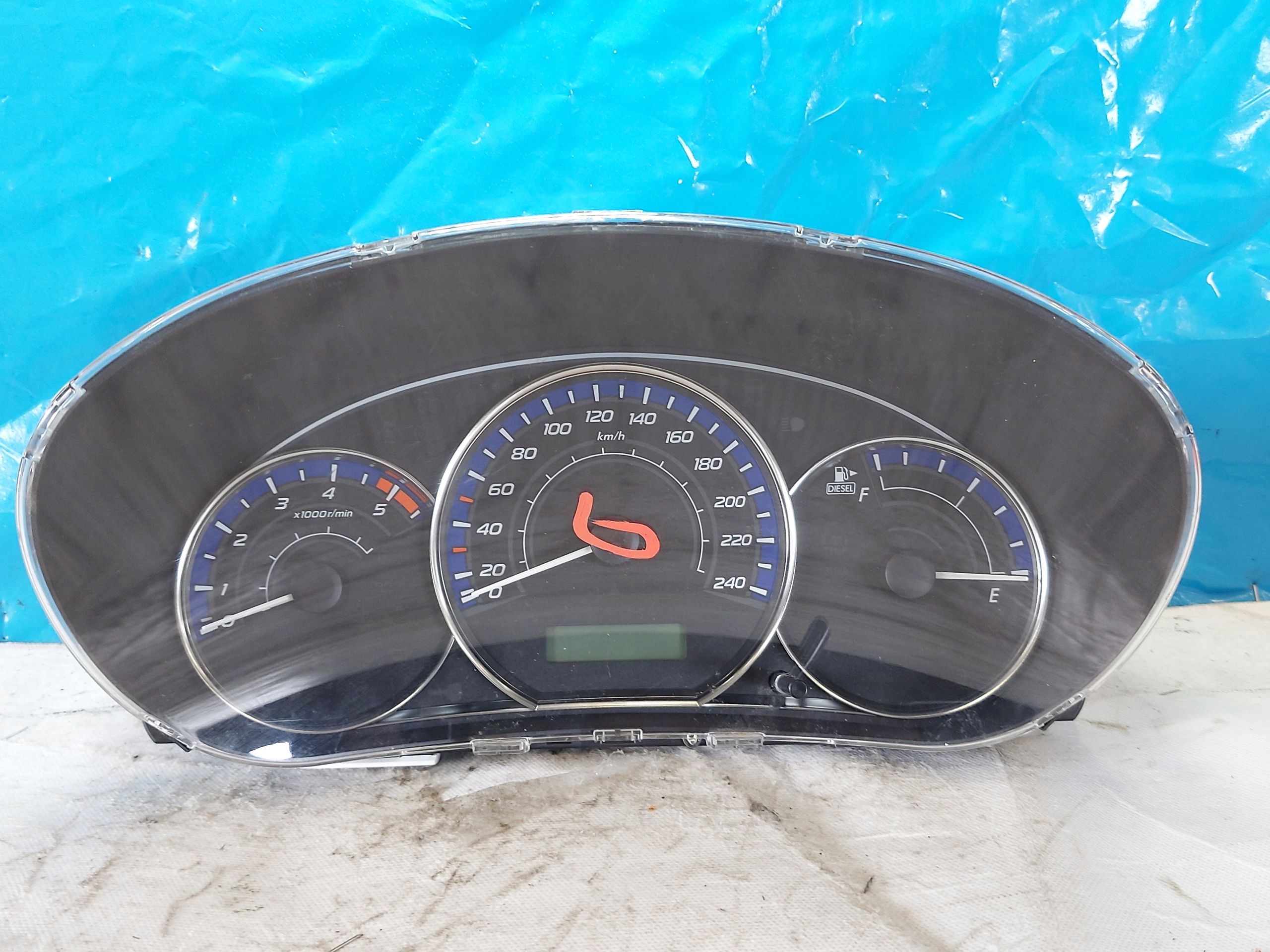 dials clock SUBARU FORESTER 2.0 D 8503SC