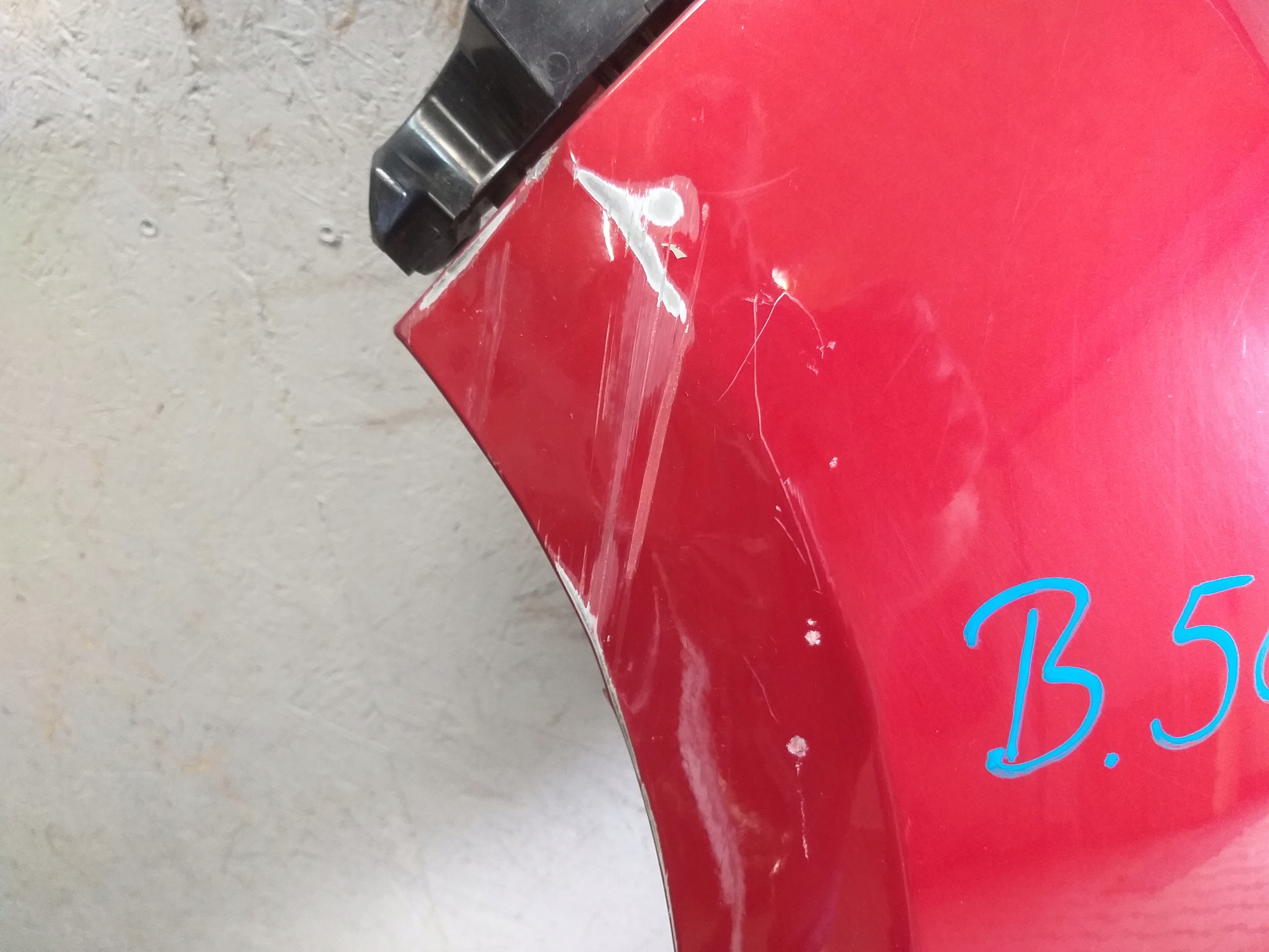 FENDER FRONT LEFT DACIA DUSTER II 2 18