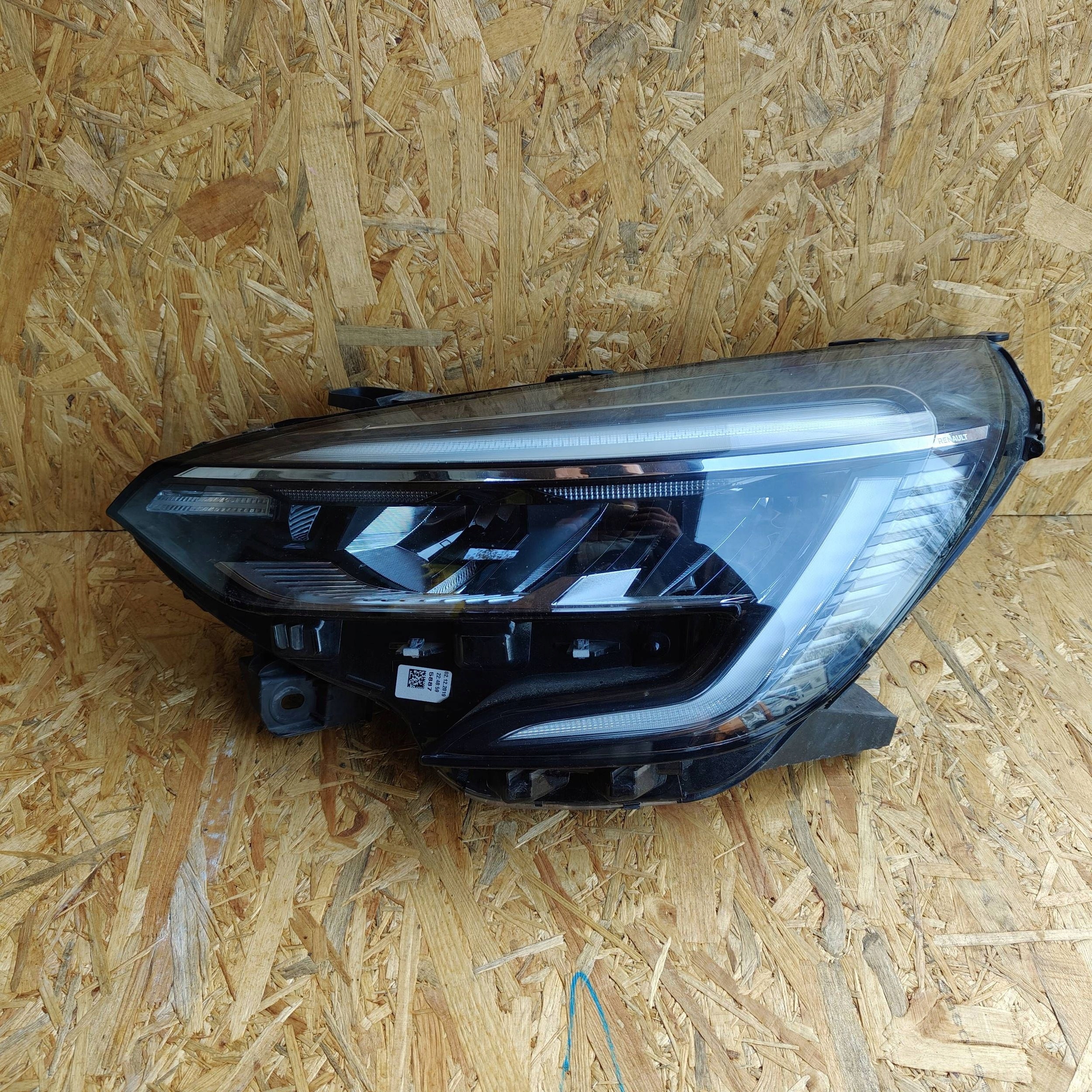 Reflektor front side left Renault Clio V 260605690R
