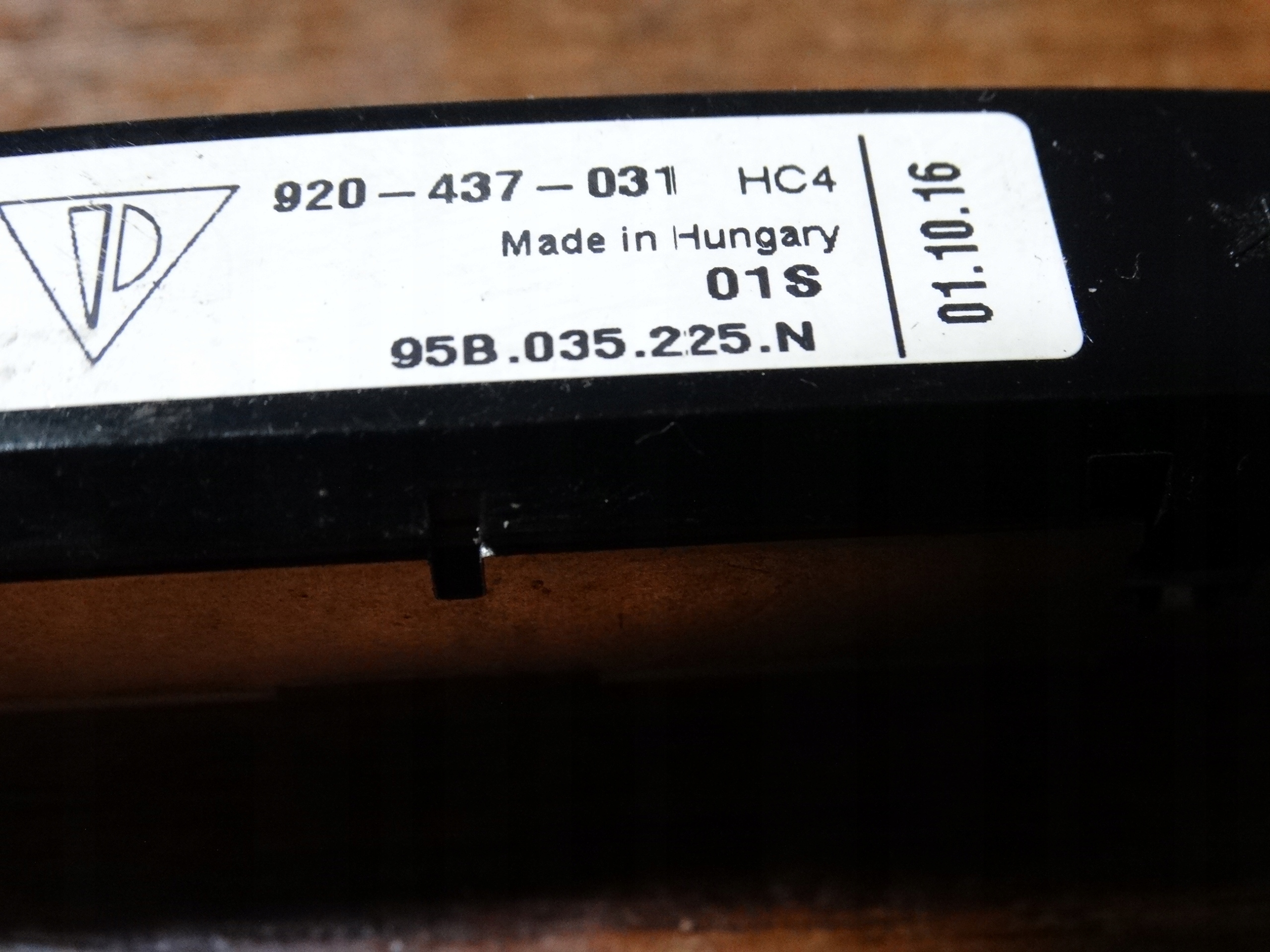 IDEALNY amplifier ANTENY PORSCHE 1