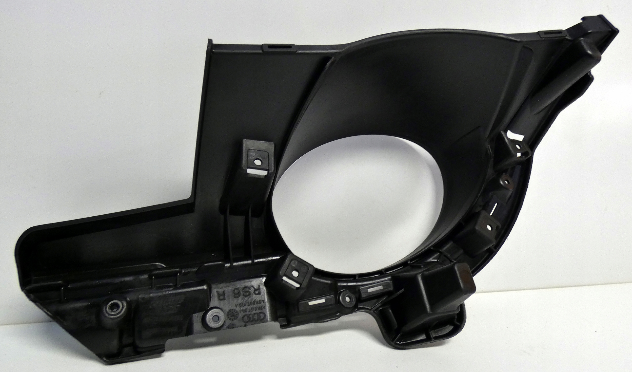 AUDI RS6 A6 C7 4G9 POIGNÉE DE L’ÉCHAPPEMENT DROITE