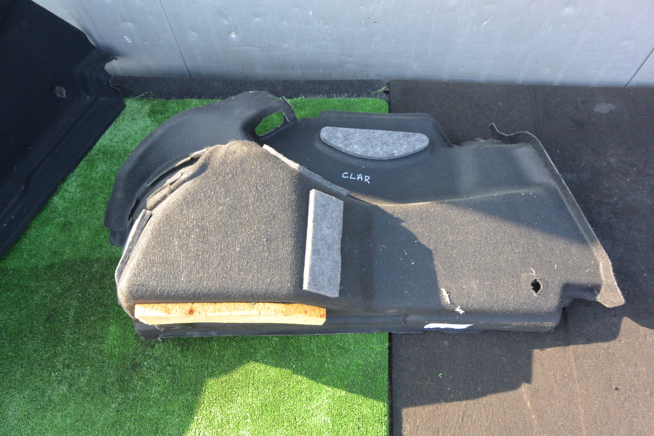 side upholstery boot right left sedan MERCEDES-BENZ CLA-KLASA W117