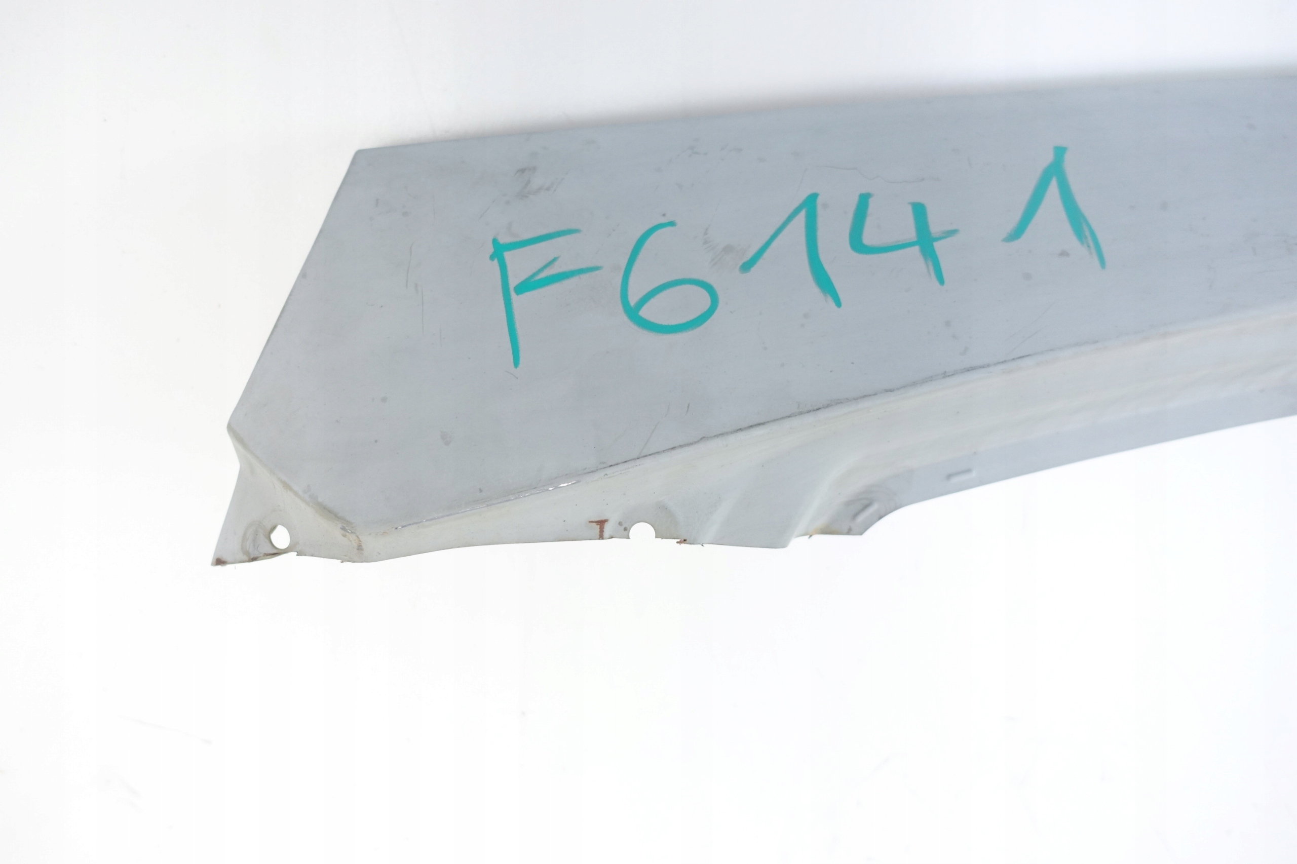HYUNDAI I10 III 2020- side fender pillar threshold right