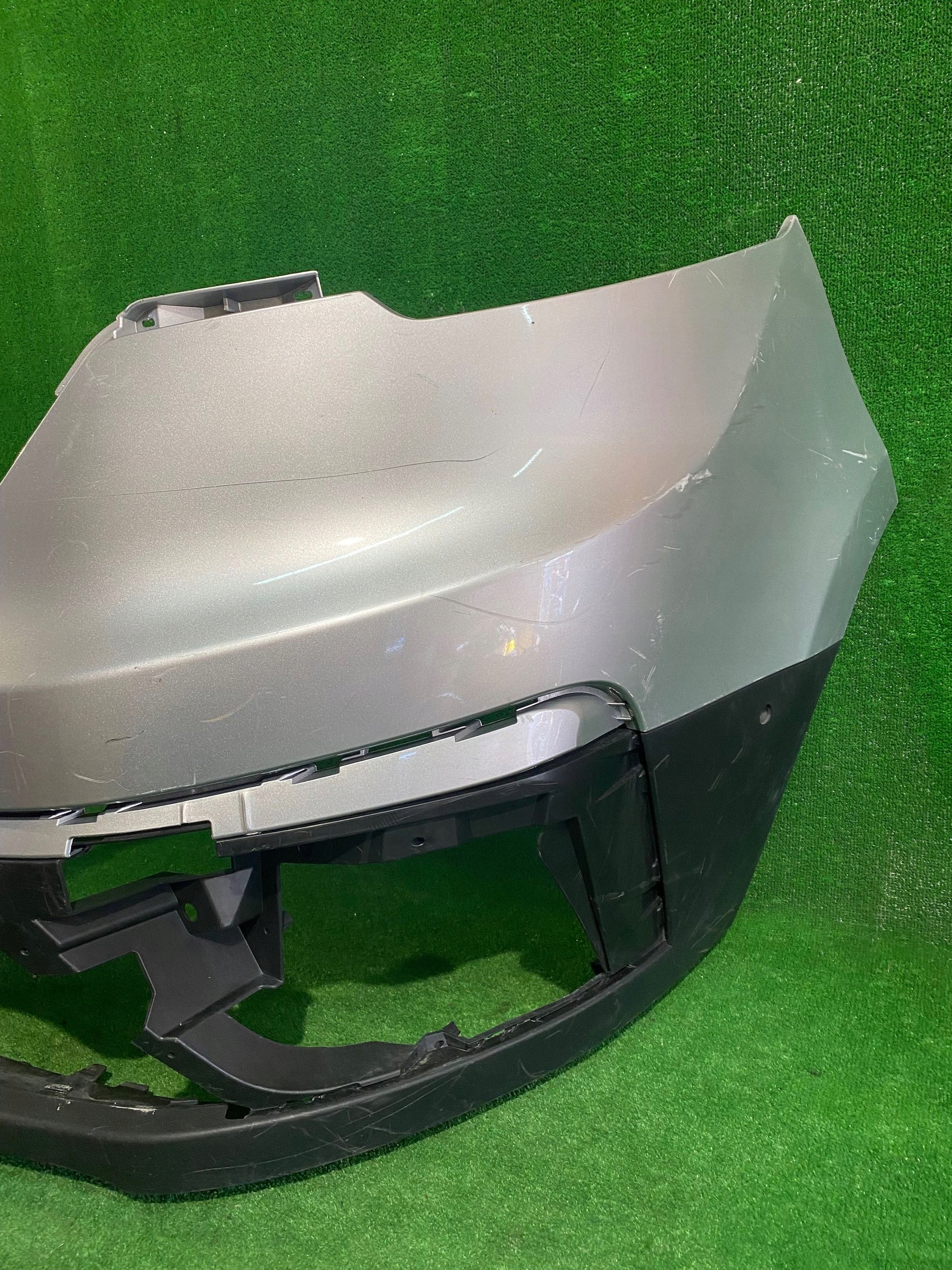 bumper front front RENAULT TRAFIC III LIFT 21- NR.Z5250