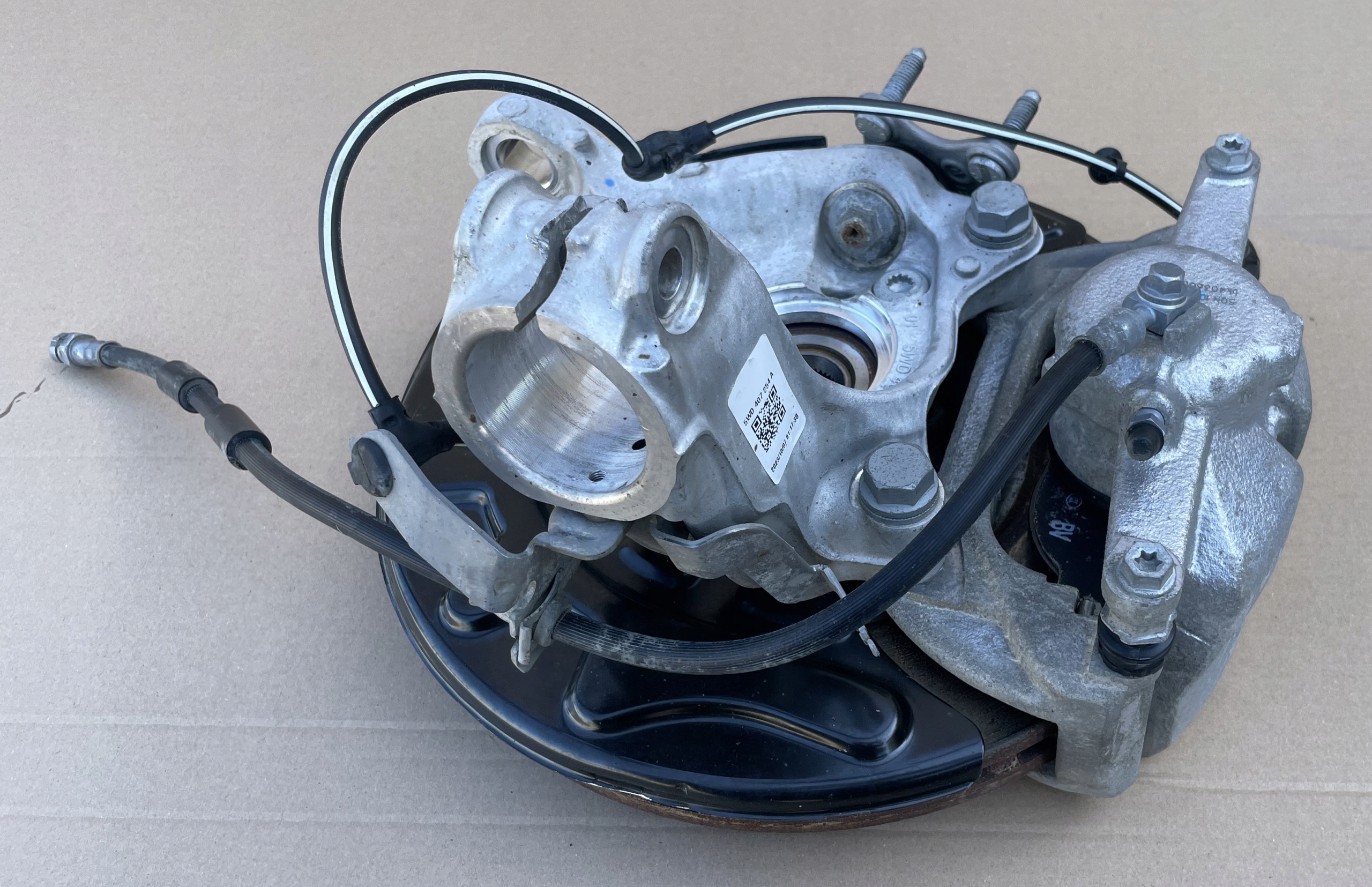 swing caliper disc VW SKODA 5WD407258A front right IDEAL complete