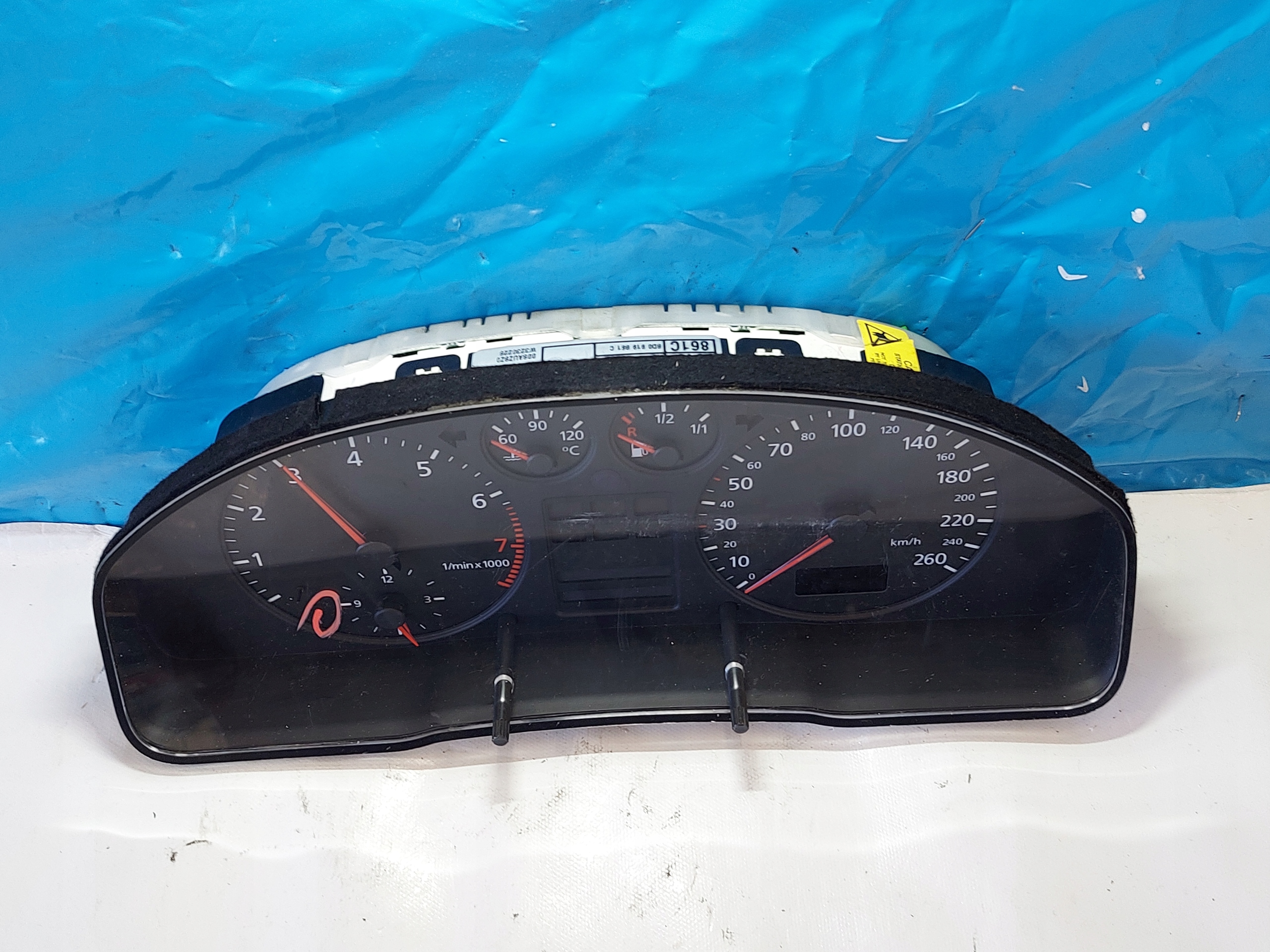 dials clock A4 B5 1.6 B 8D0919861C