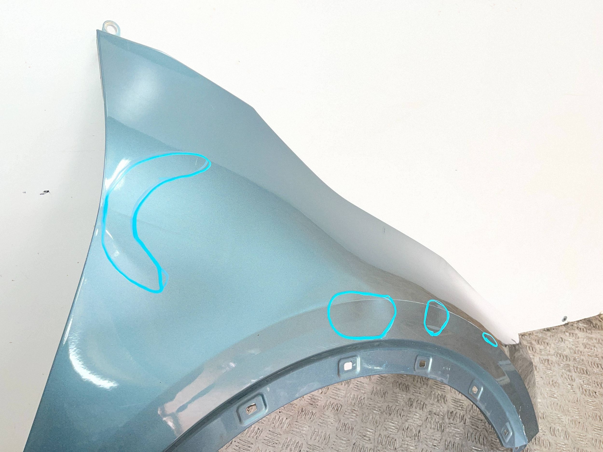 fender front front right KIA SPORTAGE 5 V 21