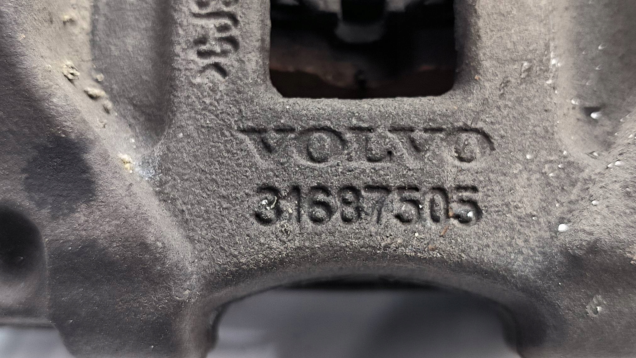 caliper brake rear part right 31687345 VOLVO V60 II