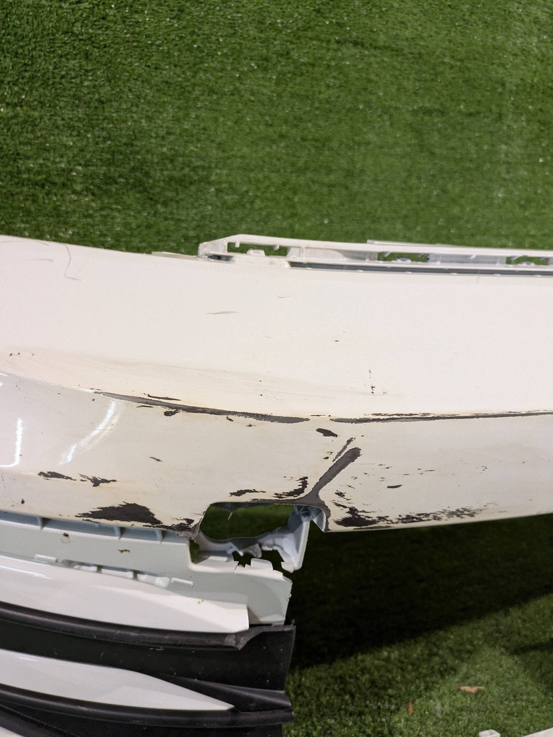 front bumper front VW GOLF VIII LIFT 24- NR.Z9333
