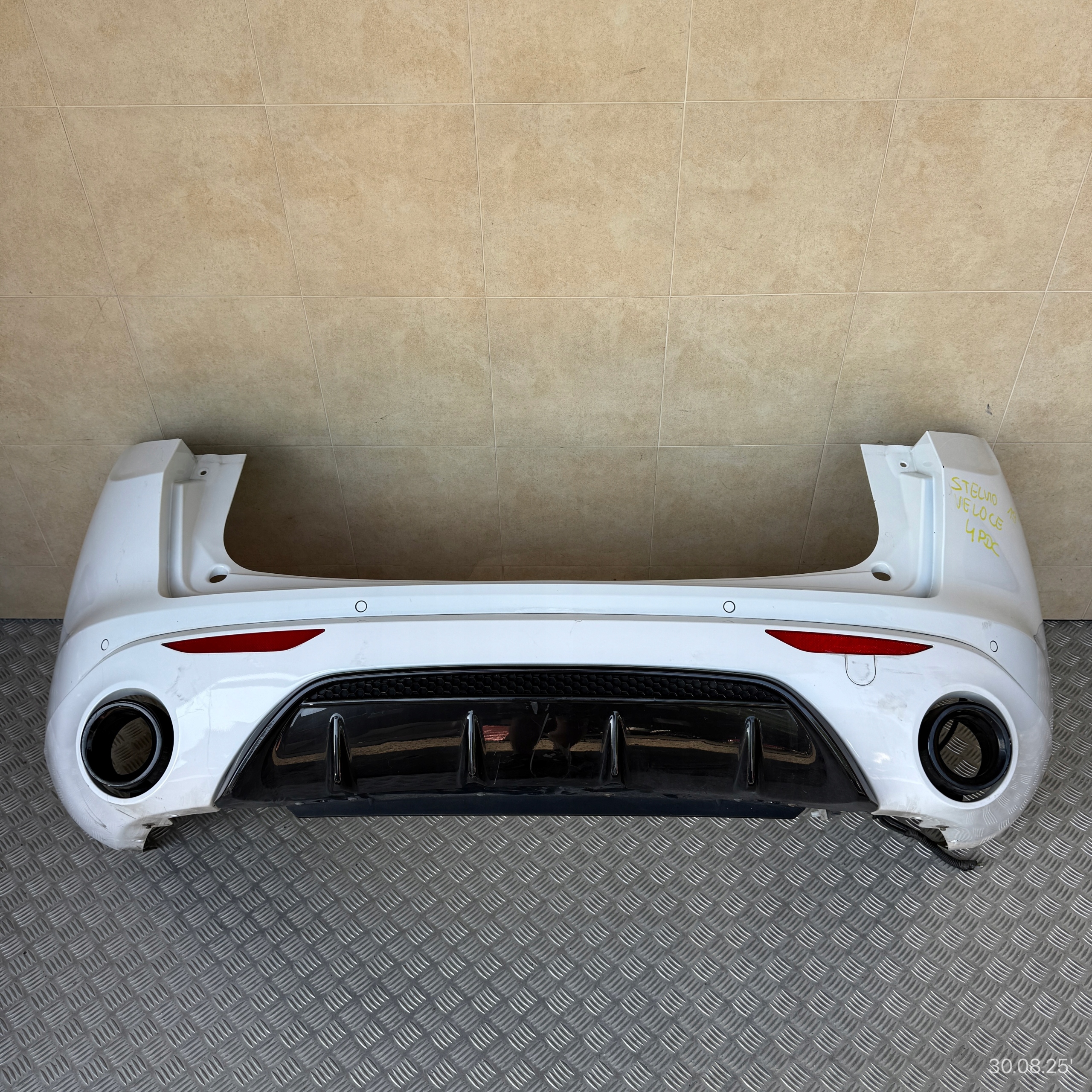bumper rear complete ALFA ROMEO STELVIO 2019 ROK 4 PDC 4 PDC VELOCE