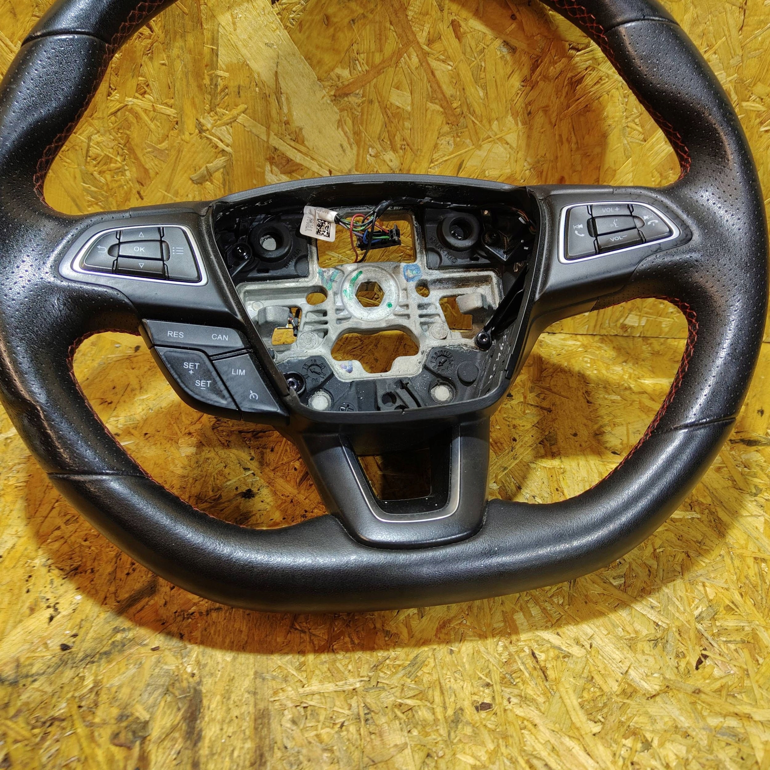 lenkrad Ford Ecosport Egn15-3600 ST LINE