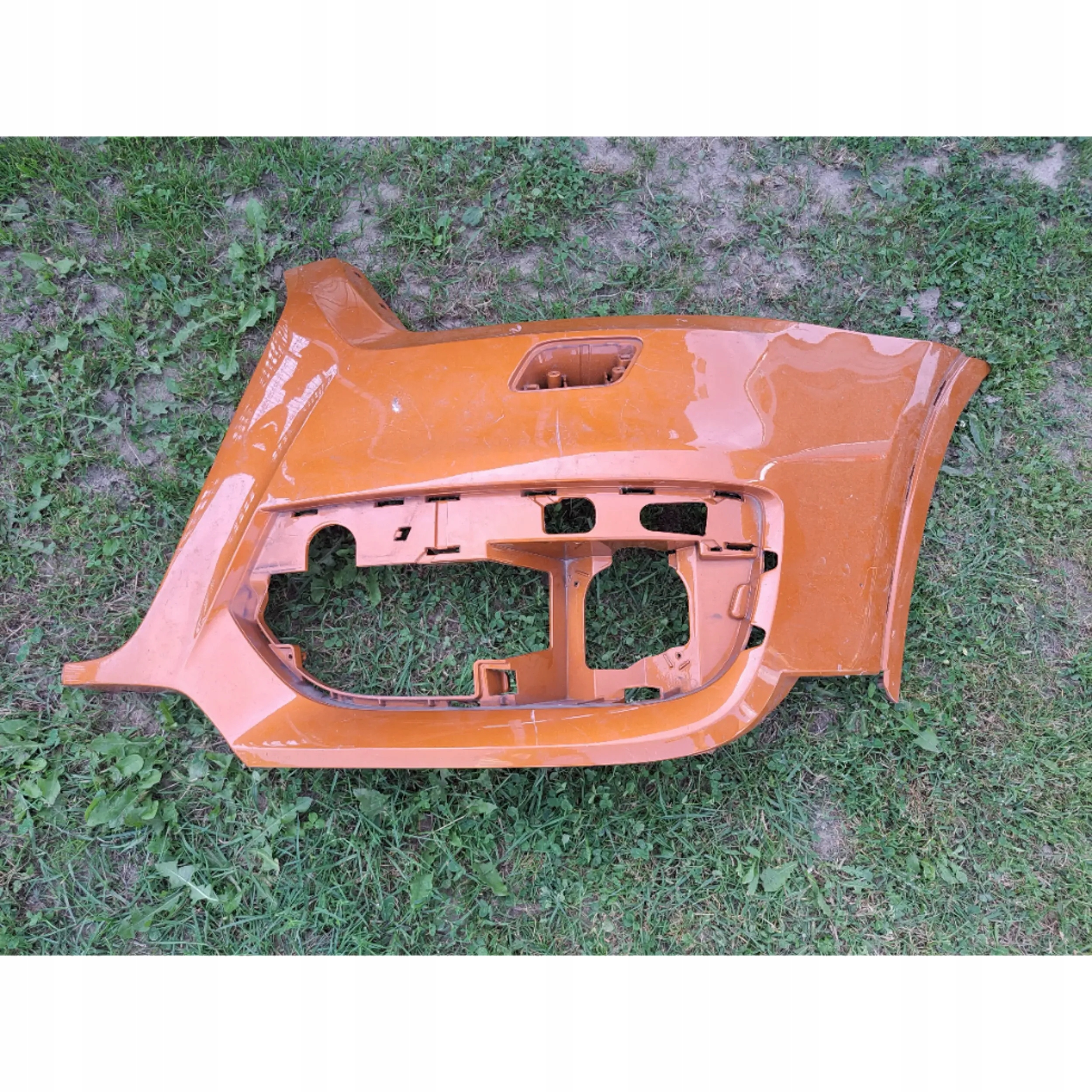 Audi Q3u Naroznik бампера перед lewyu0807437