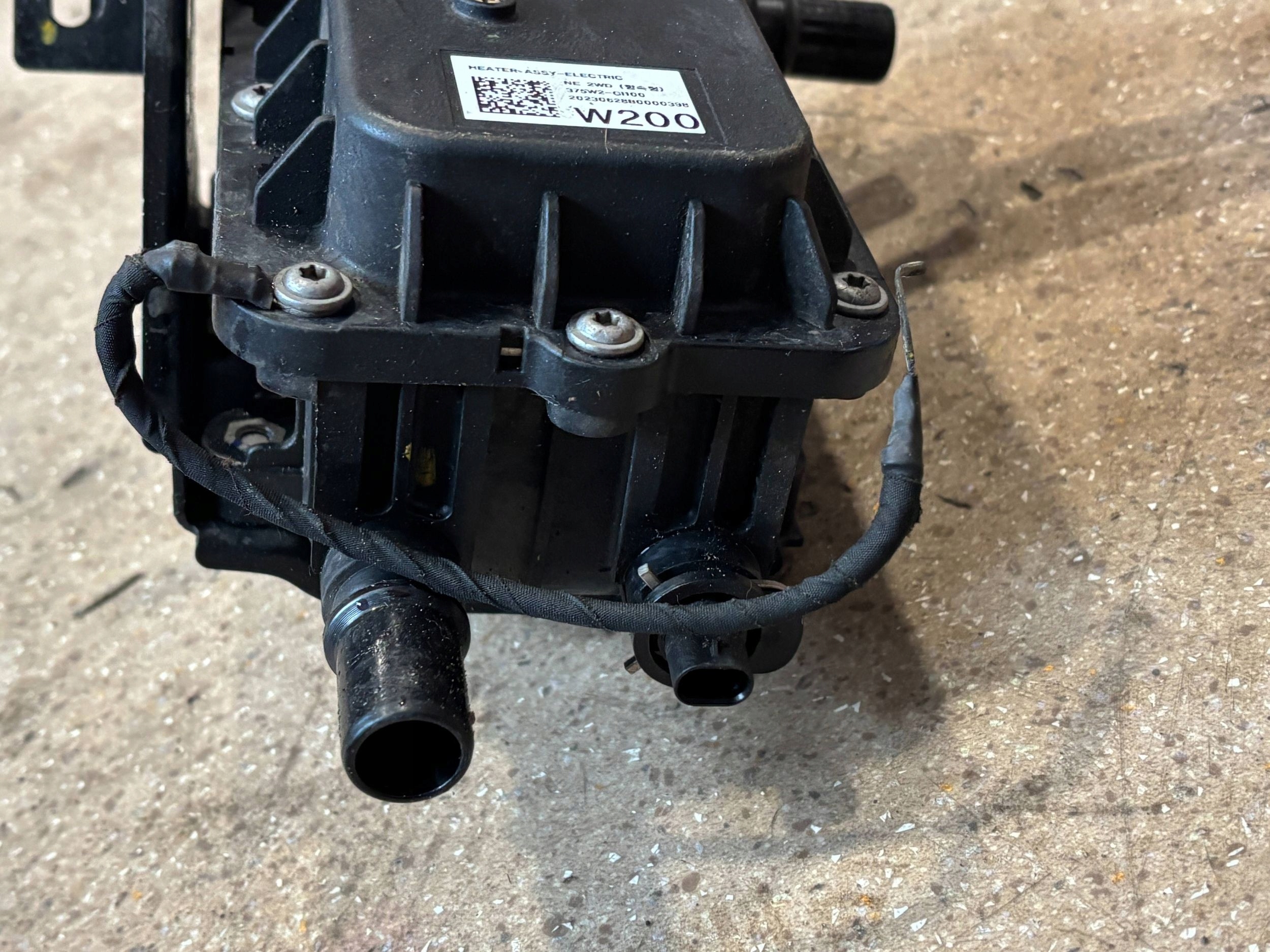 вентилятор kia EV6 375W2GI100