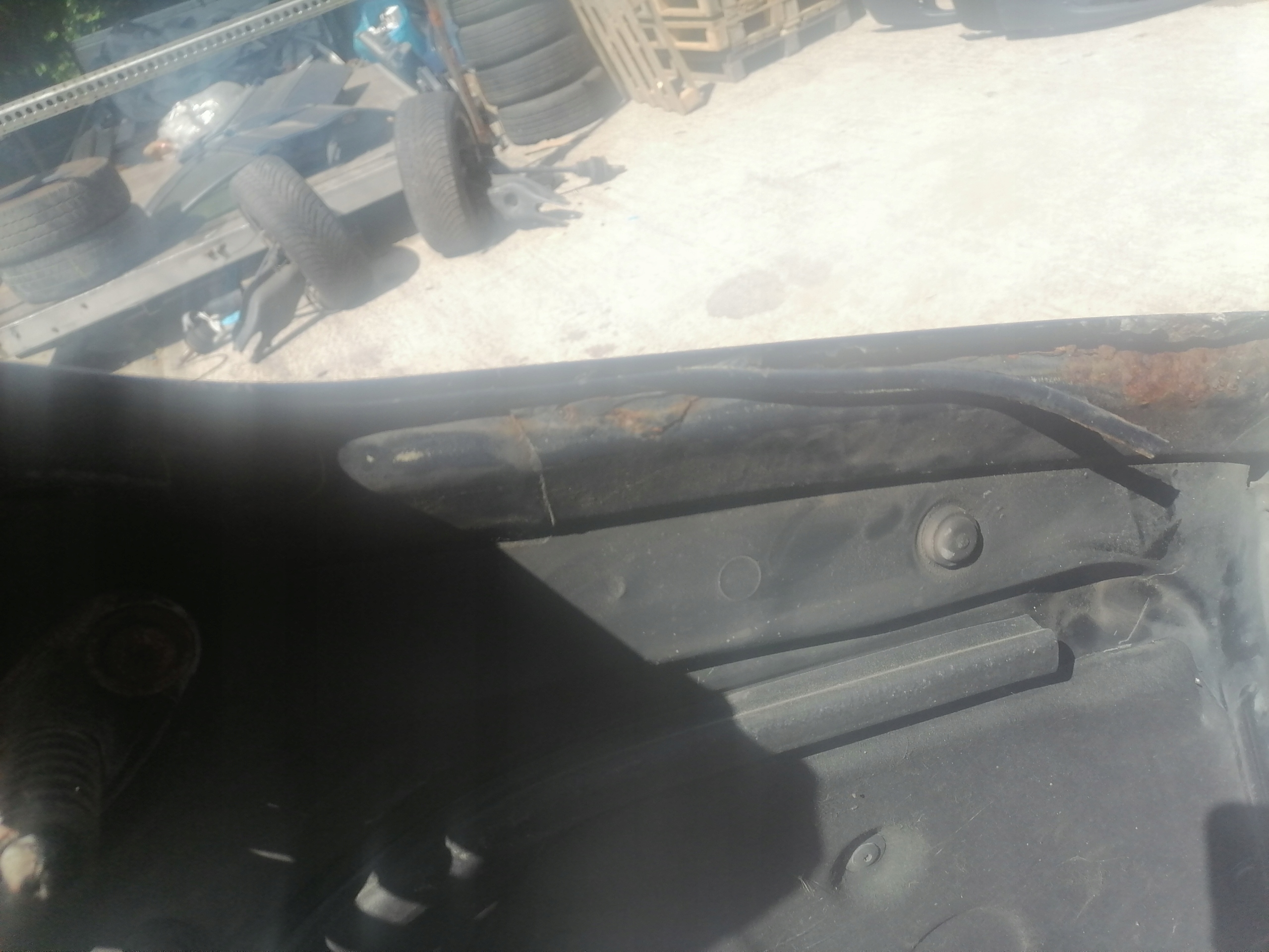 капот BMW X5 E53 364/5