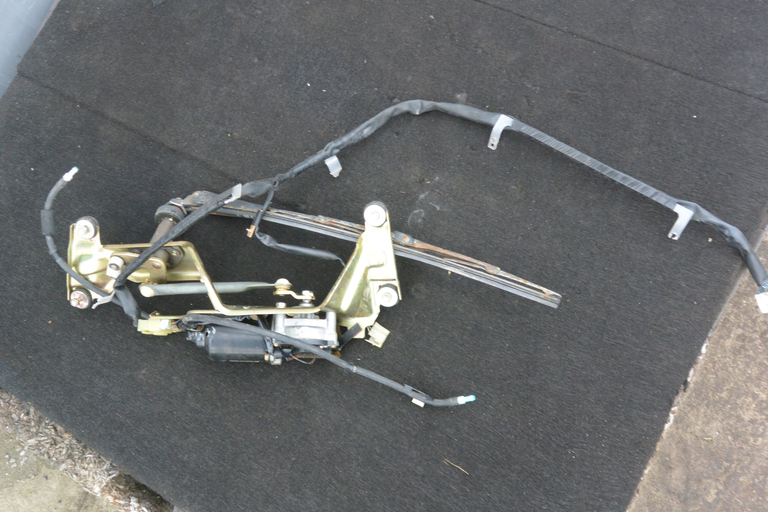 Wischergsetänge heck heckklappe TOYOTA 4RUNNER II