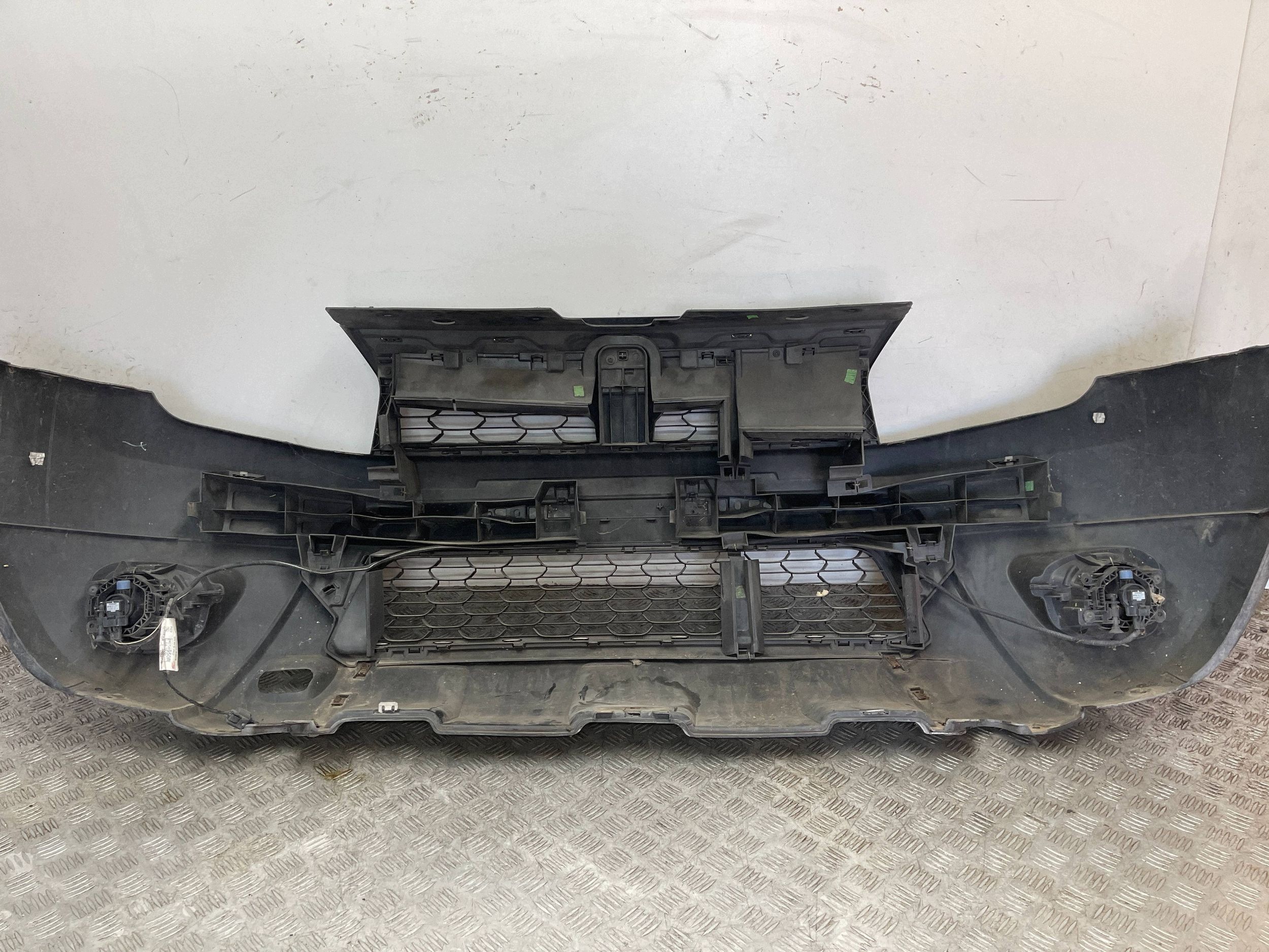front bumper front DACIA DUSTER 1 and LIFT 13- 620220025R