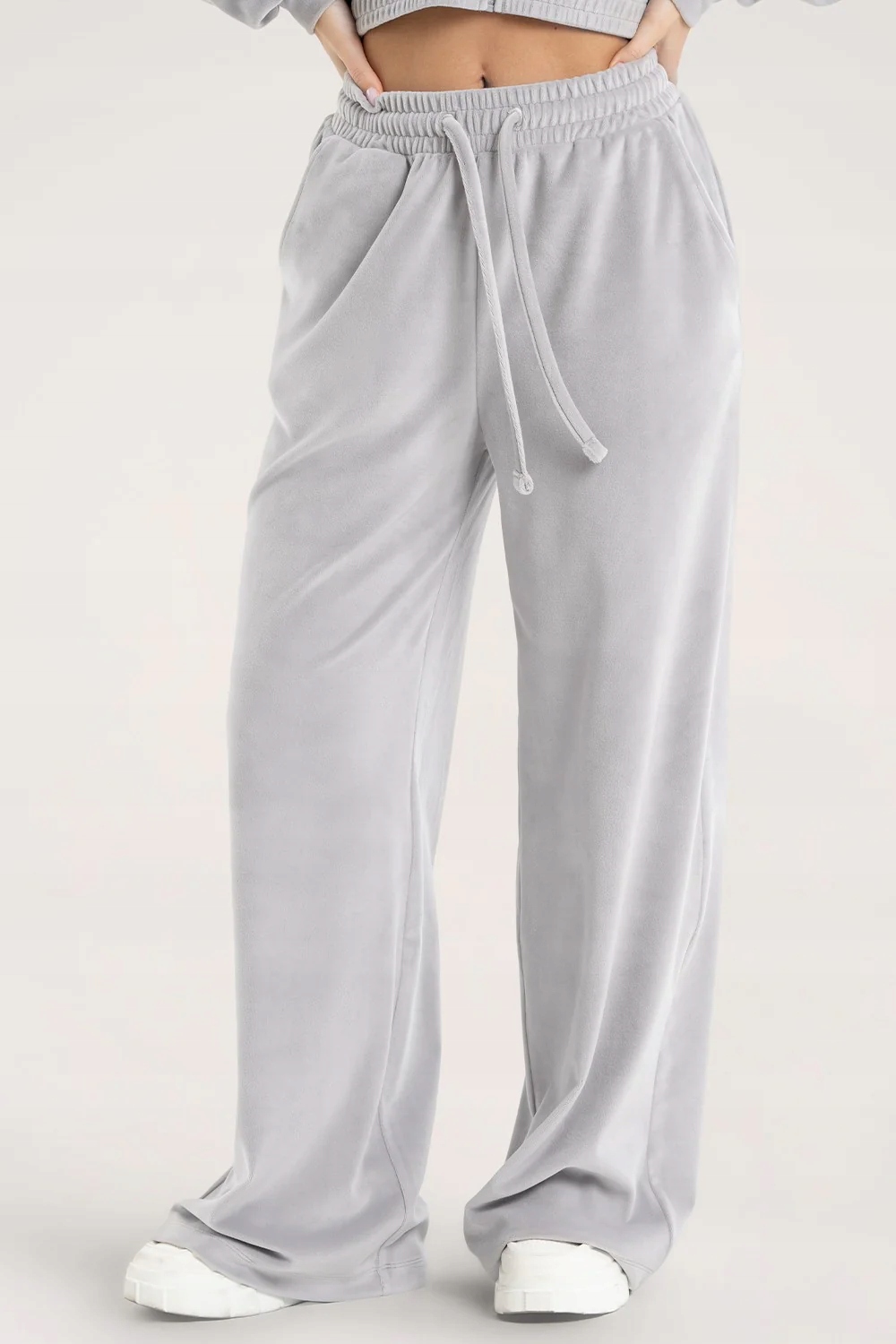 Gym Glamour Tepláky velour light grey vel. M