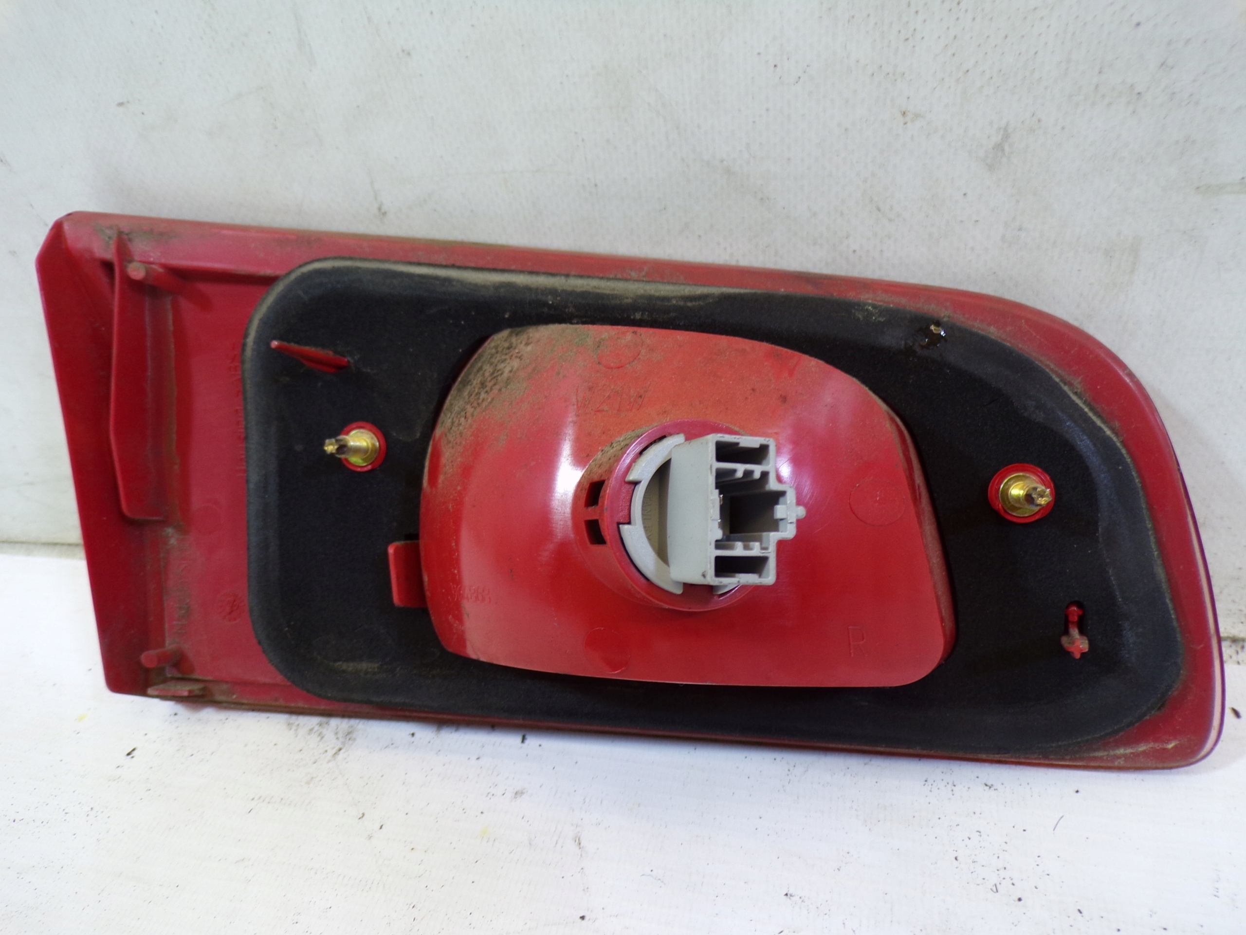 light rear rear part right MAZDA 2 II to the bonnet (1)