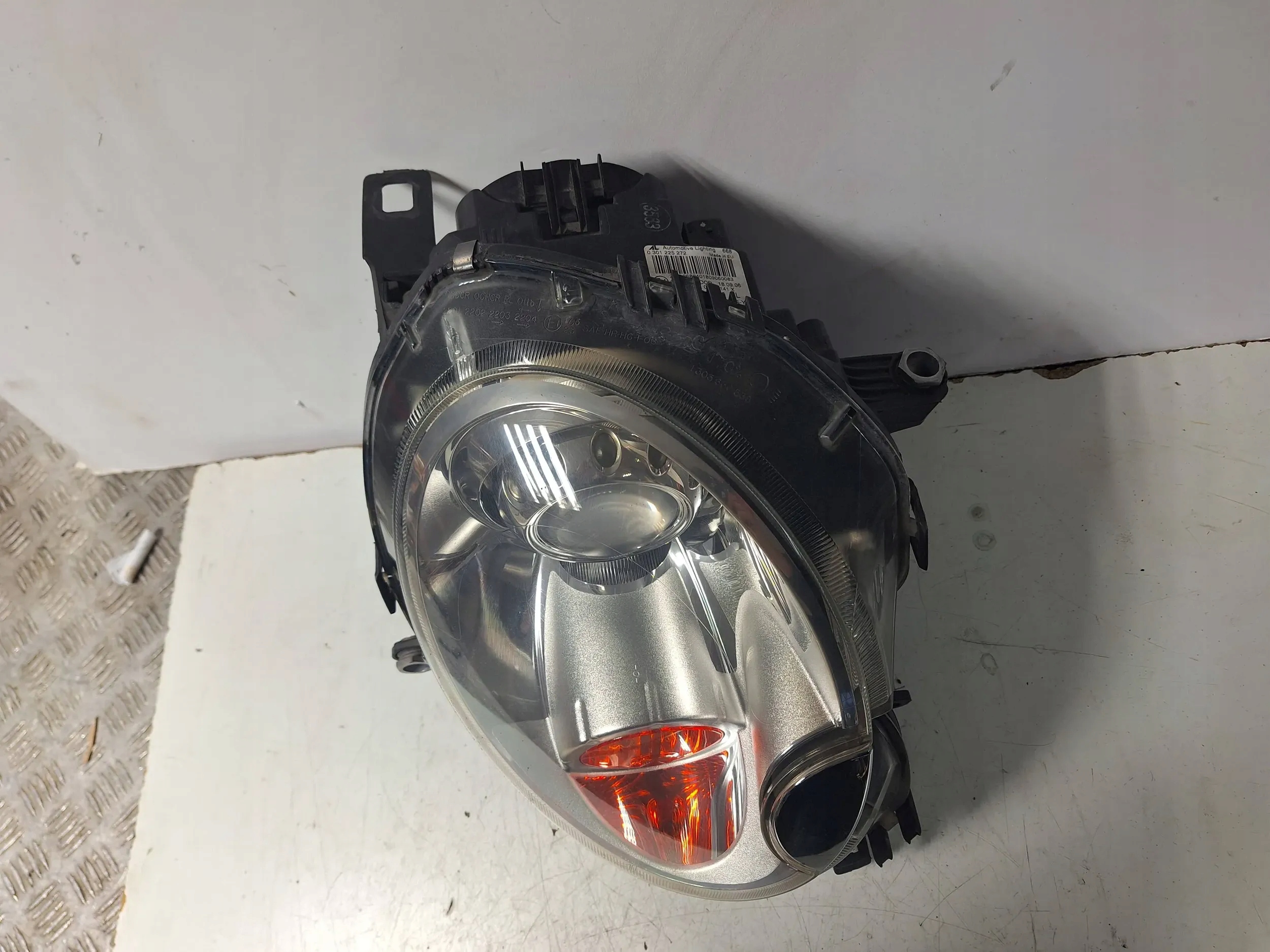 Xenon right light Mini Cooper R56 06-10 EU