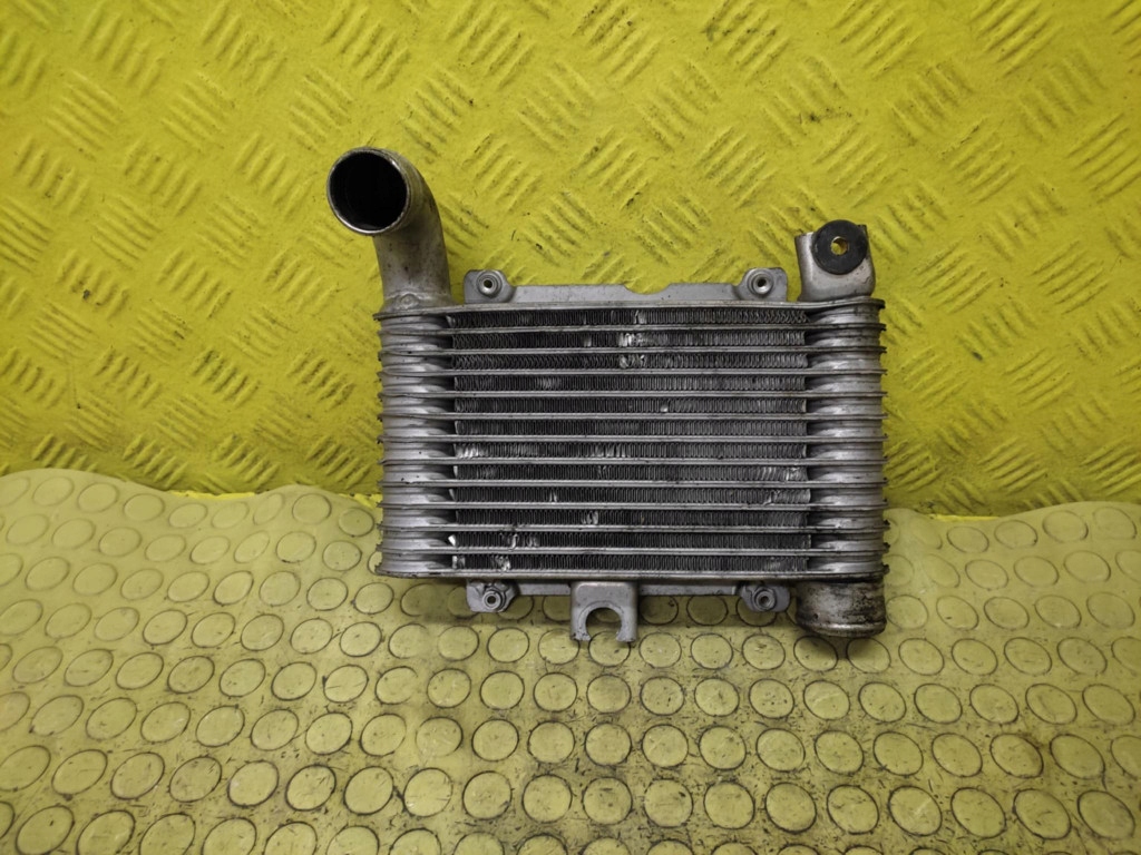TOYOTA YARIS a 1.4 D4D intercooler