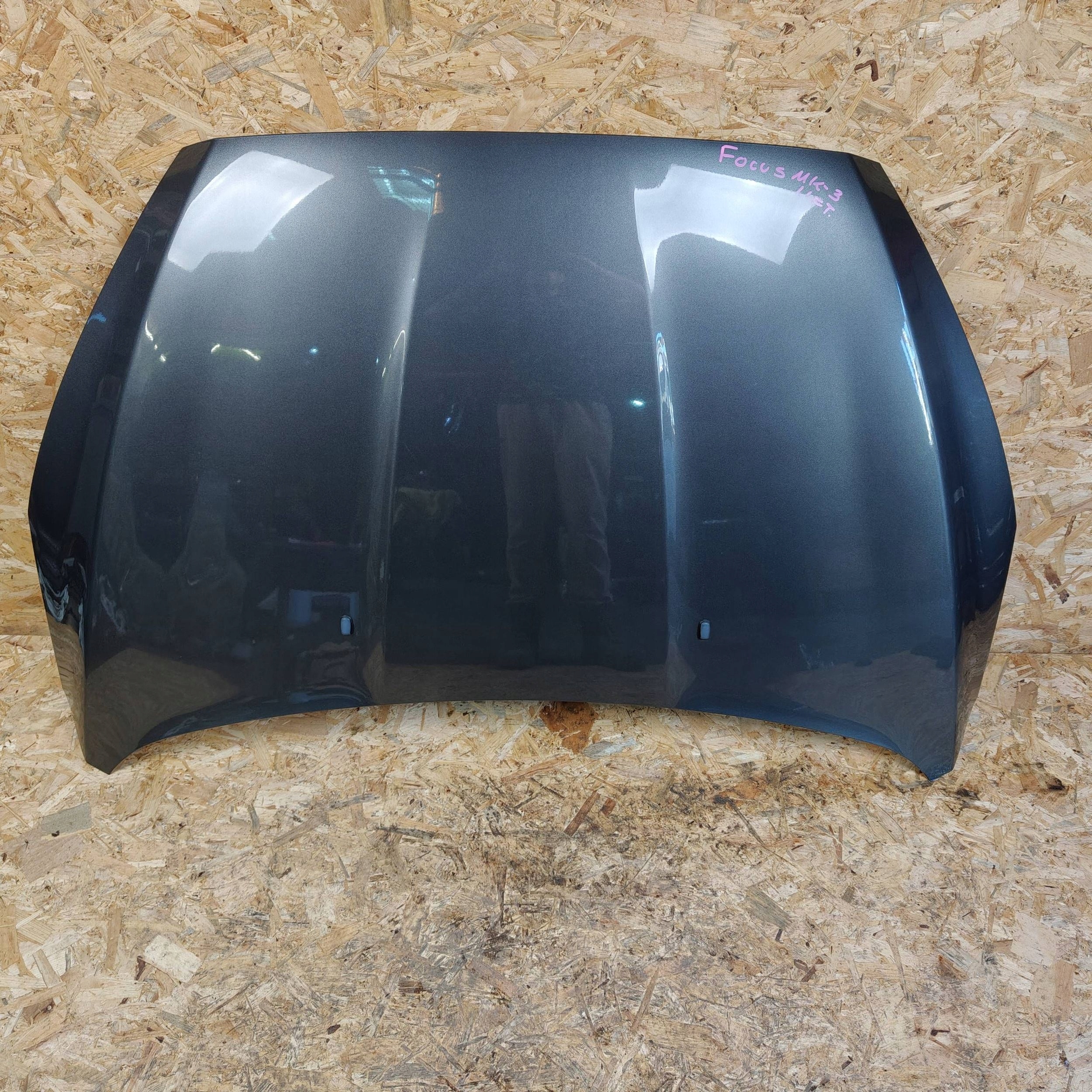 bonnet front Ford Focus MK3 lift nice