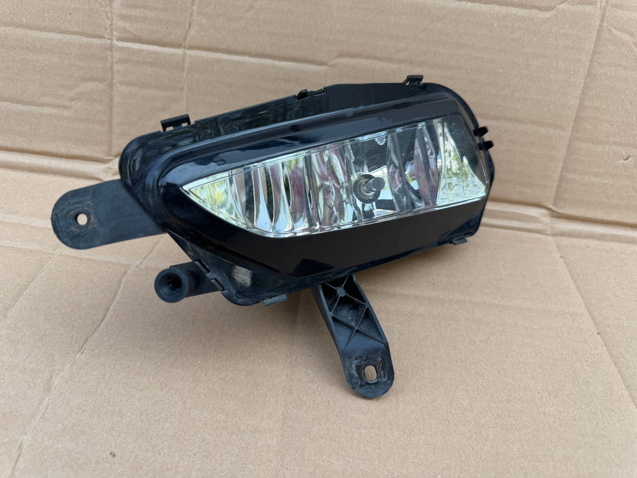 light fog lights front left side Opel Astra K 39098907