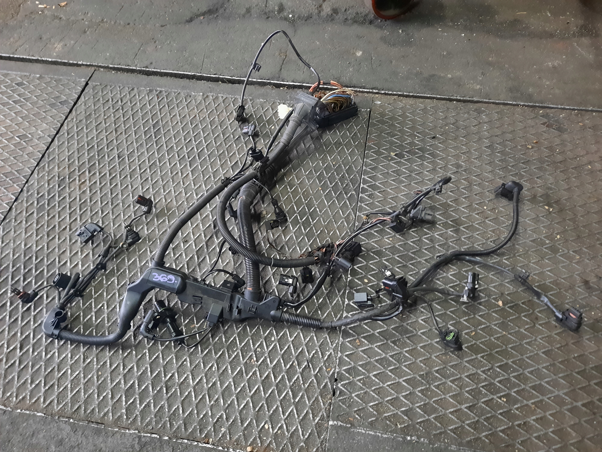 369 установка двигателя BMW F25 X3 2.0 D