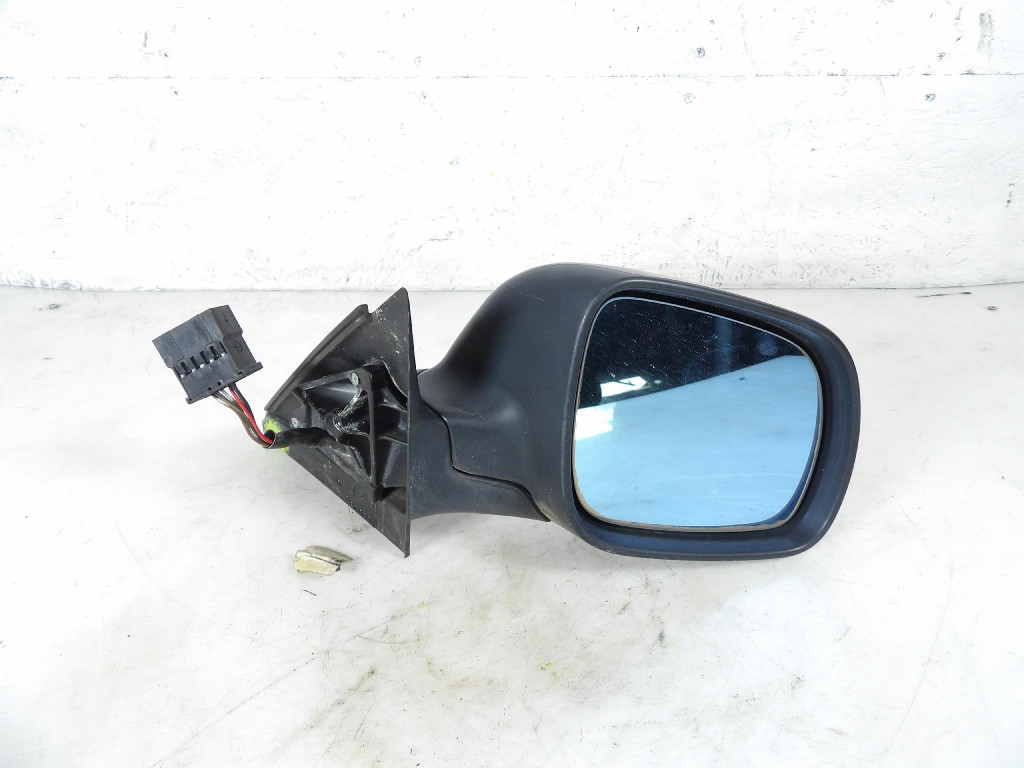 Audi OE RS0225402 mirror pin