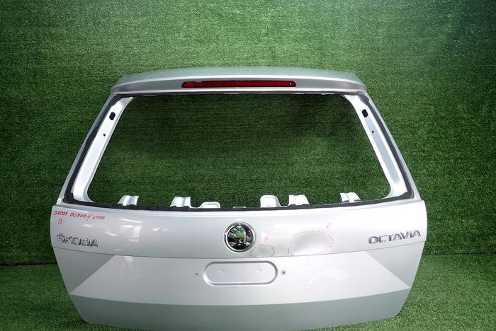 SKODA OCTAVIA III KOMBI 13- boot doors rear part