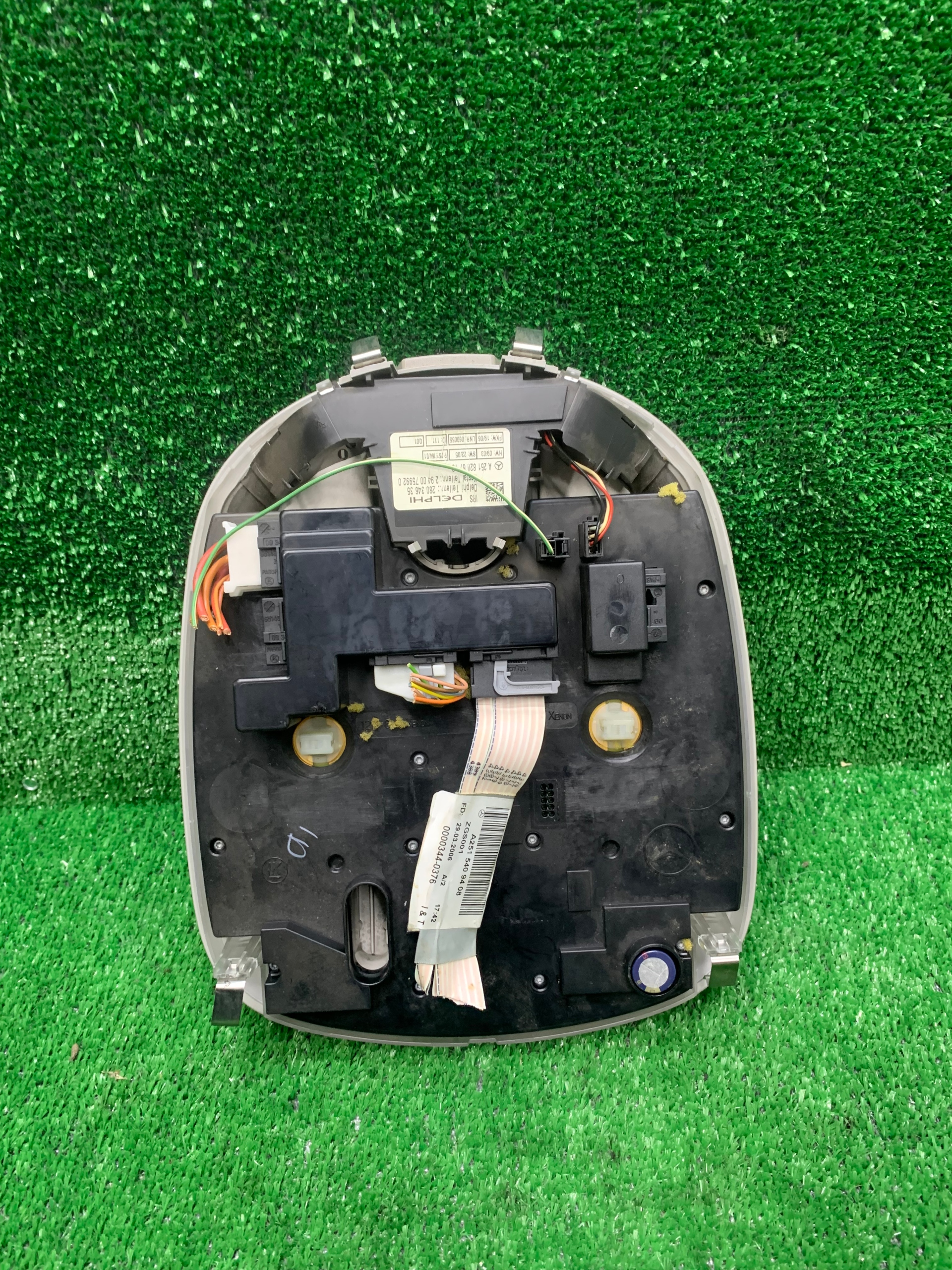 MERCEDES ML W164 05-11 light lighting cabs A2518206710