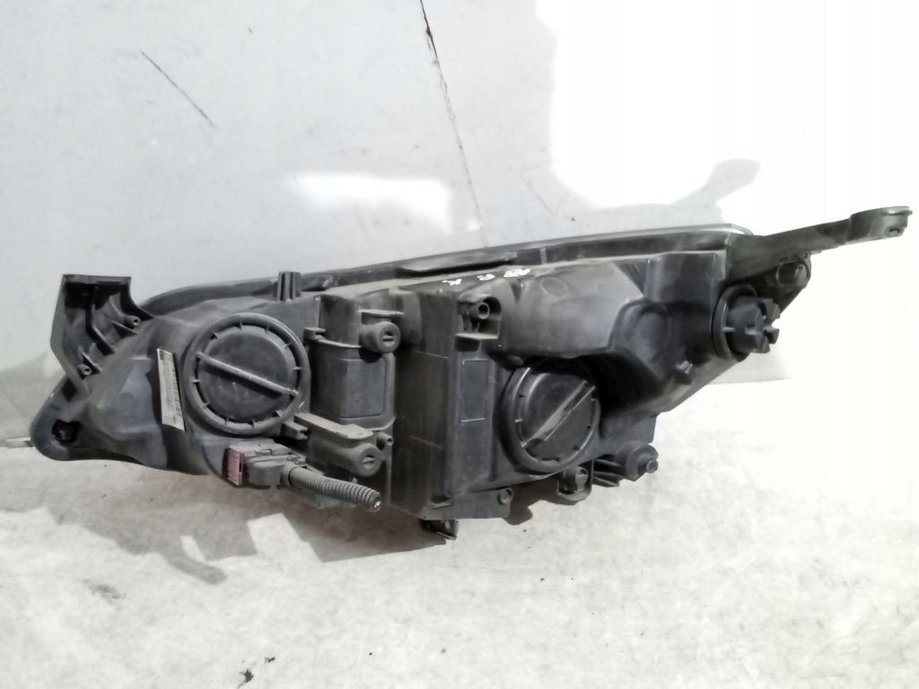 Opel Astra IV 4 J lift light right front front 13371596RH
