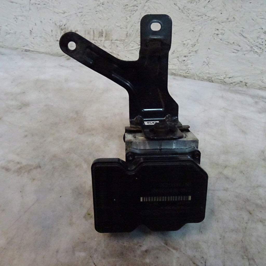 KIA RIO 1.2B pump ABS 58920-1W500