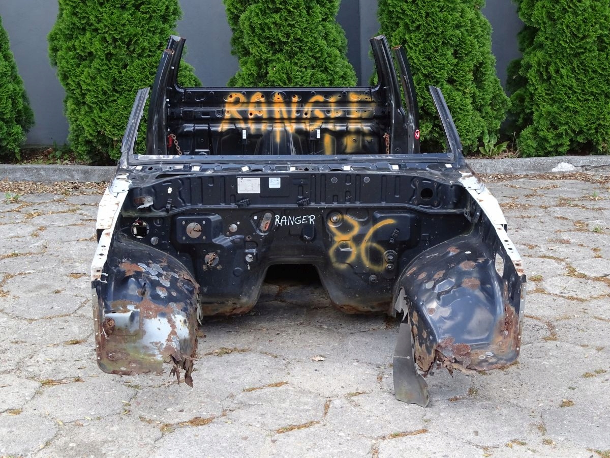 FORD РЕЙНДЖЕР II 98-06 ЧЕТВЕРТЬ ПРАВЫЙ ПЕРЕД СТОЙКА A