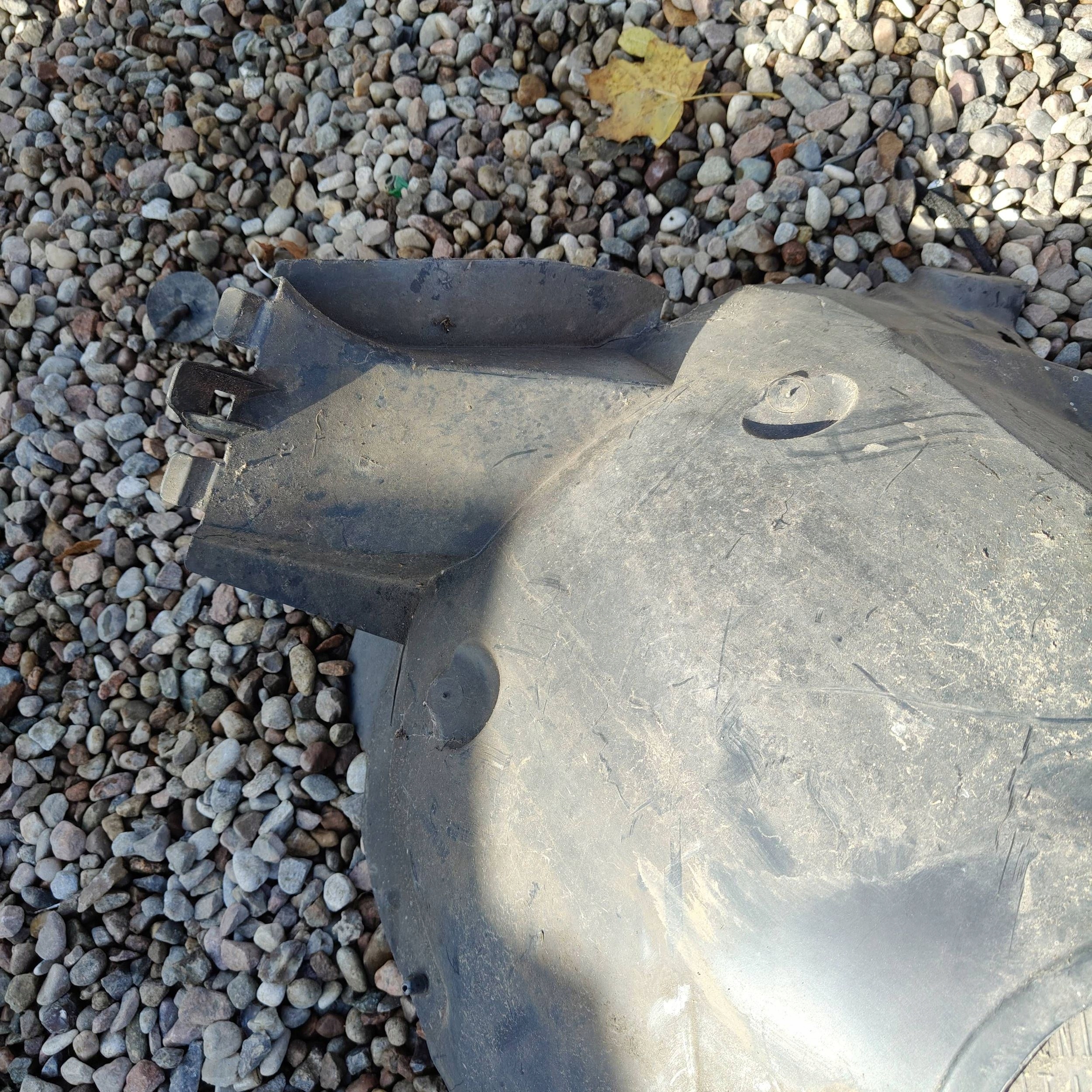 mudguard front front side left Renault Kangoo II 8200426494