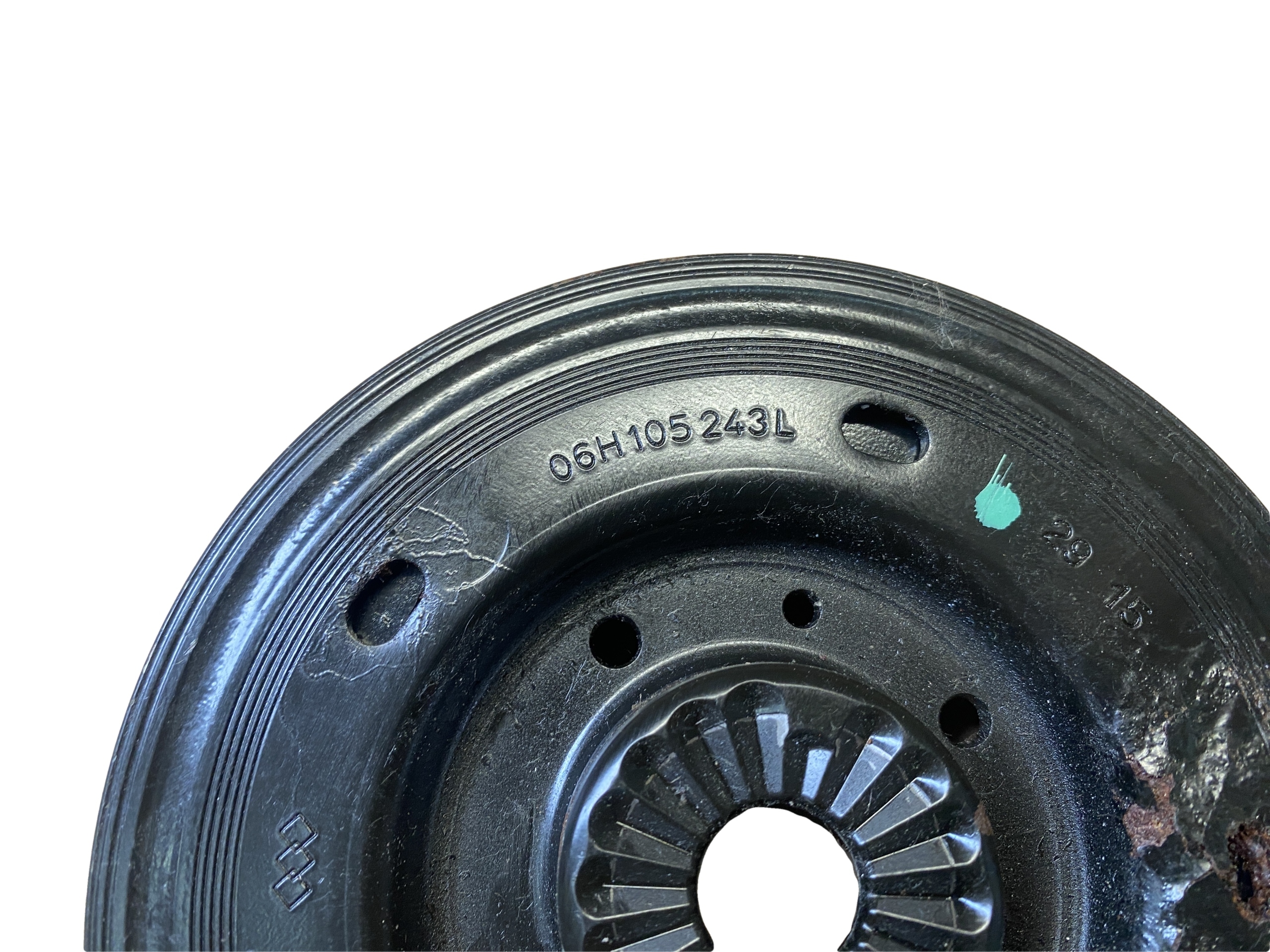 AUDI VW SKODA pulley 06H105243L