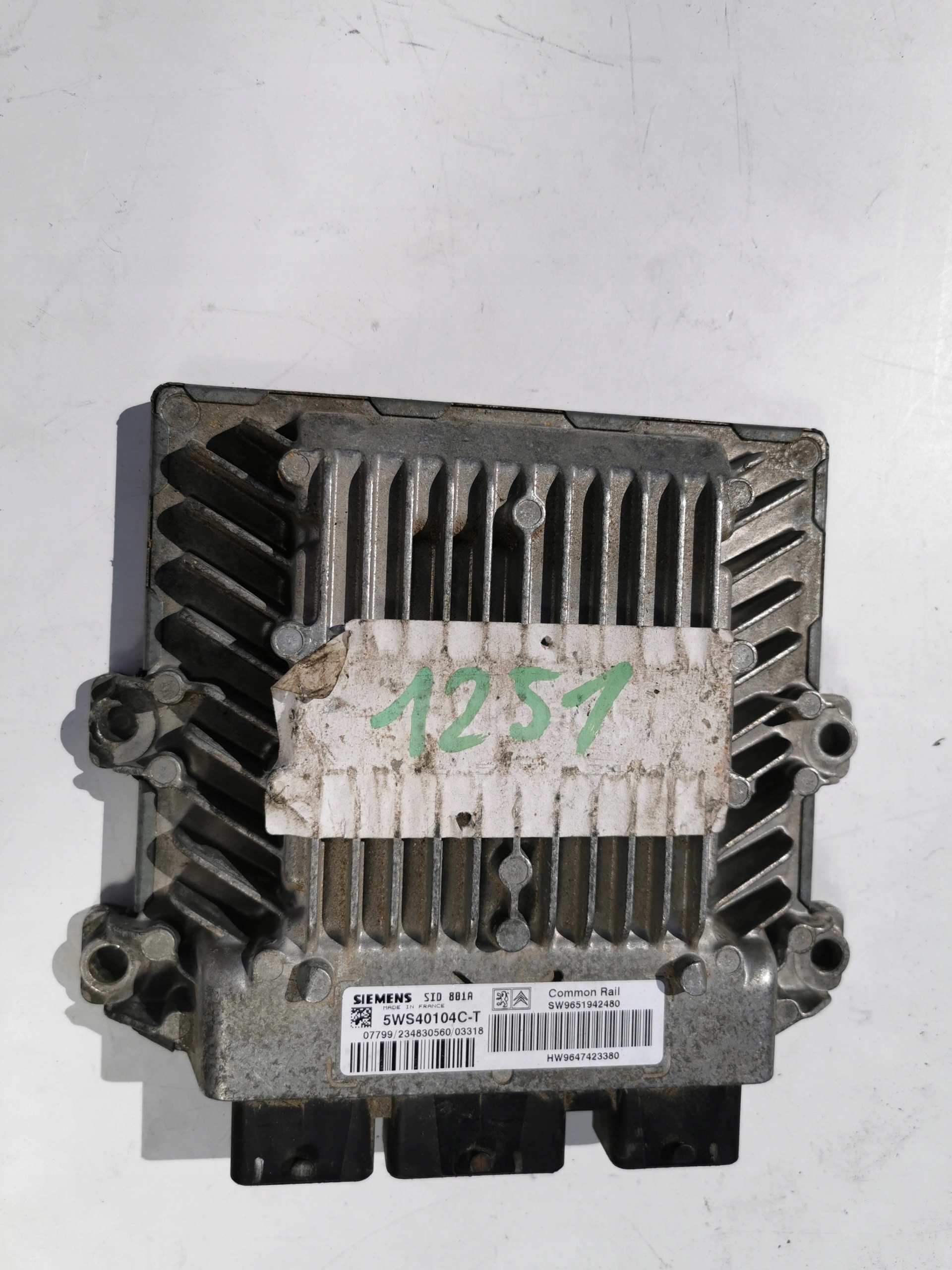 PEUGEOT 307 2.0D 5WS40104C-T SW9651942480 computer