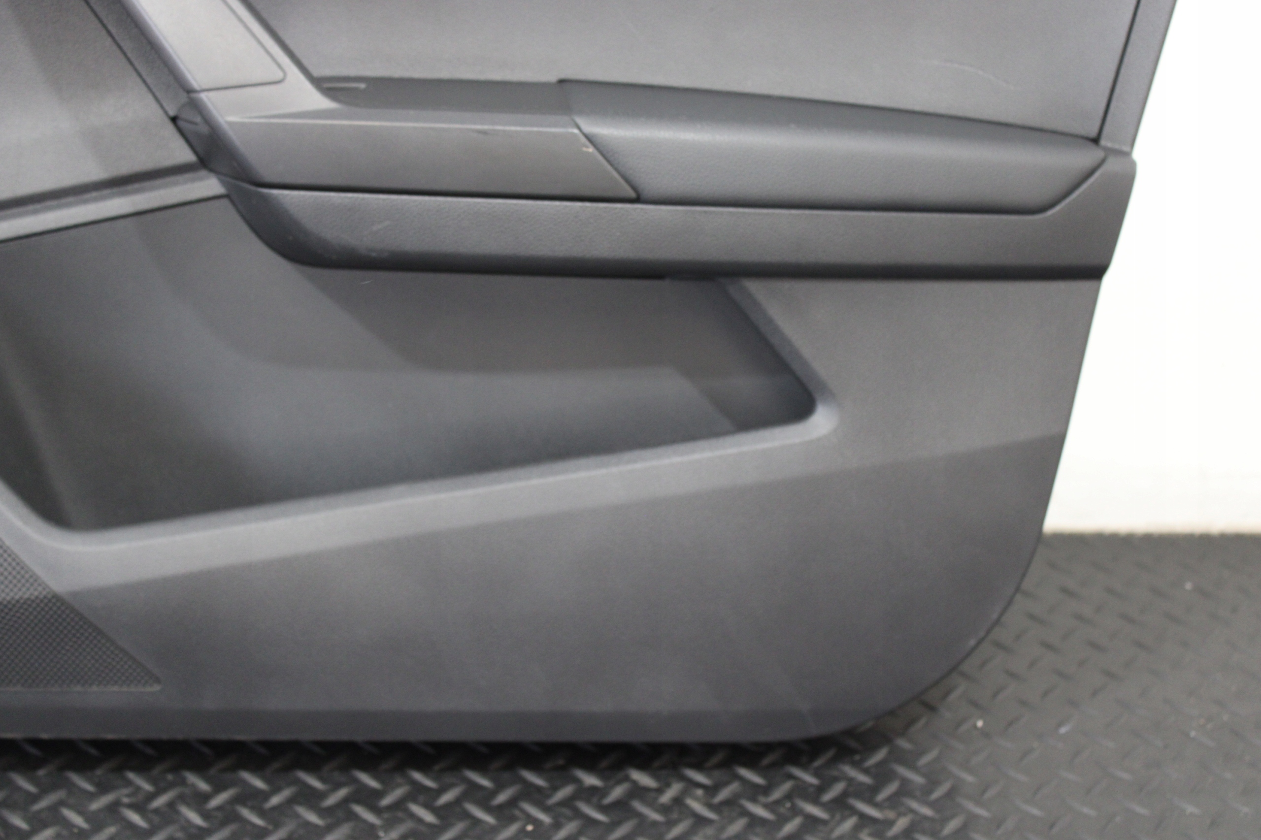 upholstery side door right front SEAT ARONA LIFT FL 6F9 2021