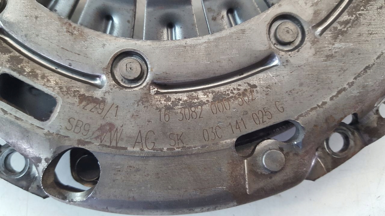 clutch komplet VW Golf 6 VI 1,4 TSI CAXA