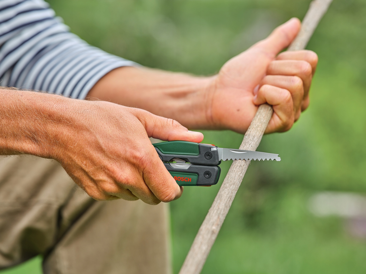 NARZĘDZIE WIELOFUNKCYJNE 16w1 Multi Tool BOSCH Waga 380 g