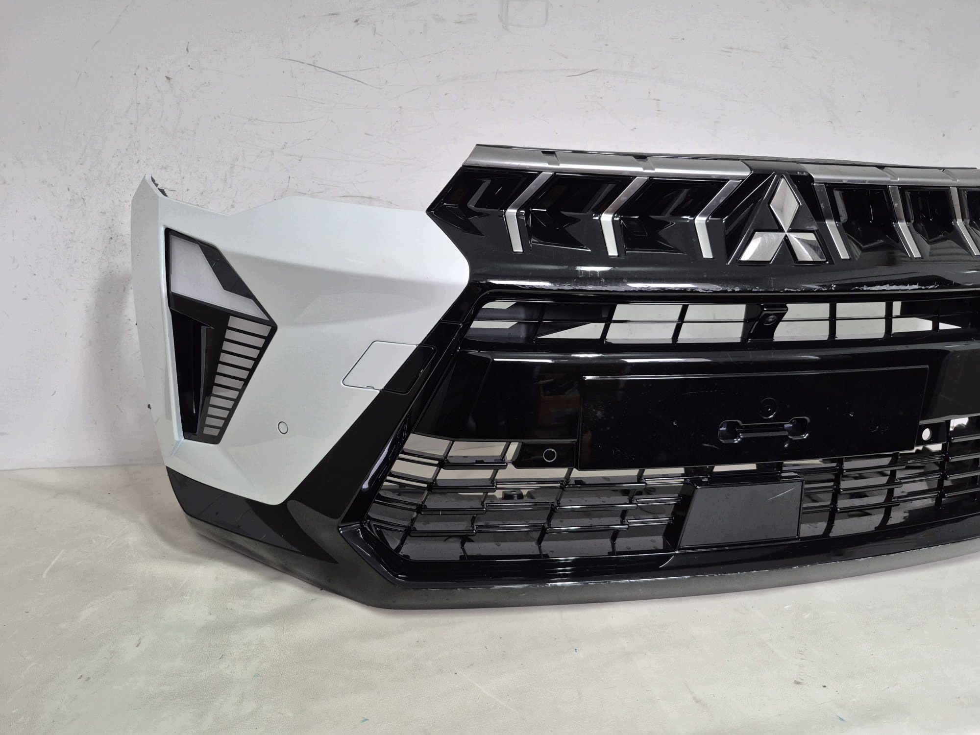 MITSUBISHI ASX II LIFT 24- bumper front front grill RADAR PDC KAMERA