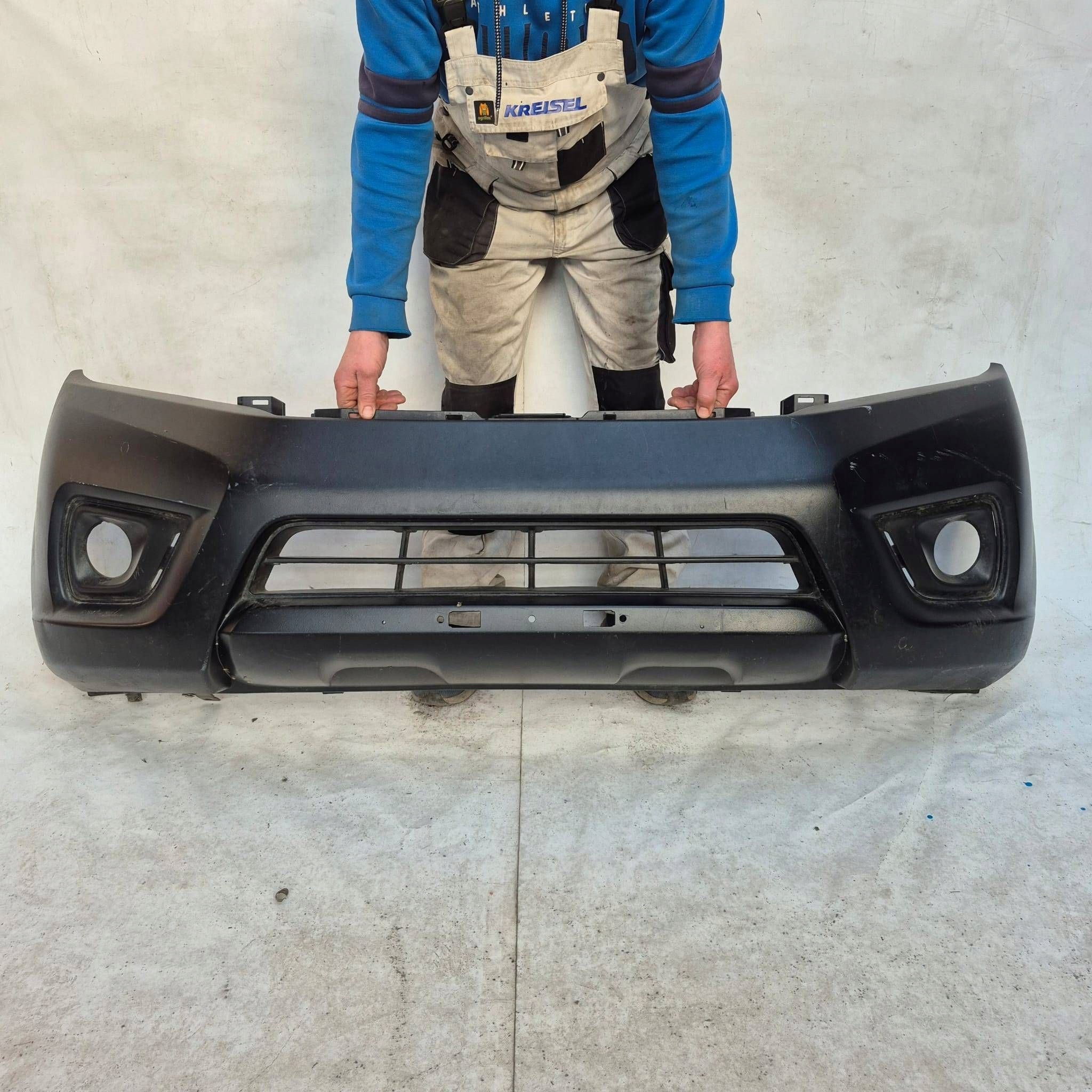 NISSAN NAVARA IV 4 14-22 bumper front front