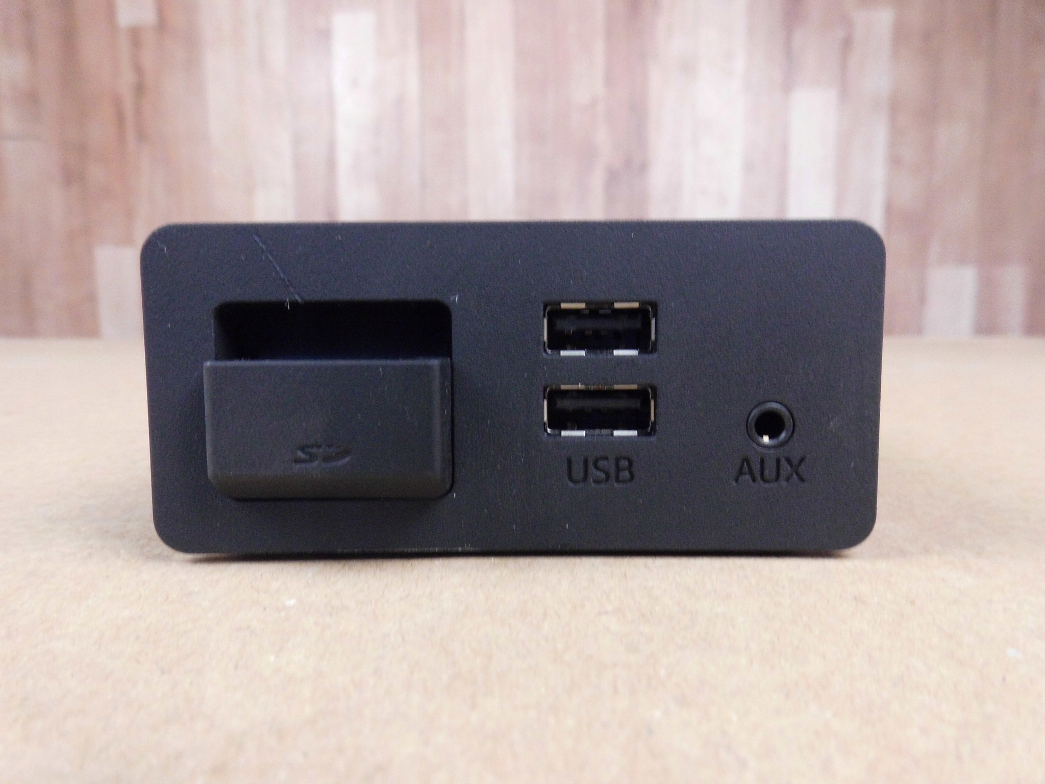 Mazda CX5 and KE 2016 card reader SD adapter USB D09H-669U0A D09H669U0A