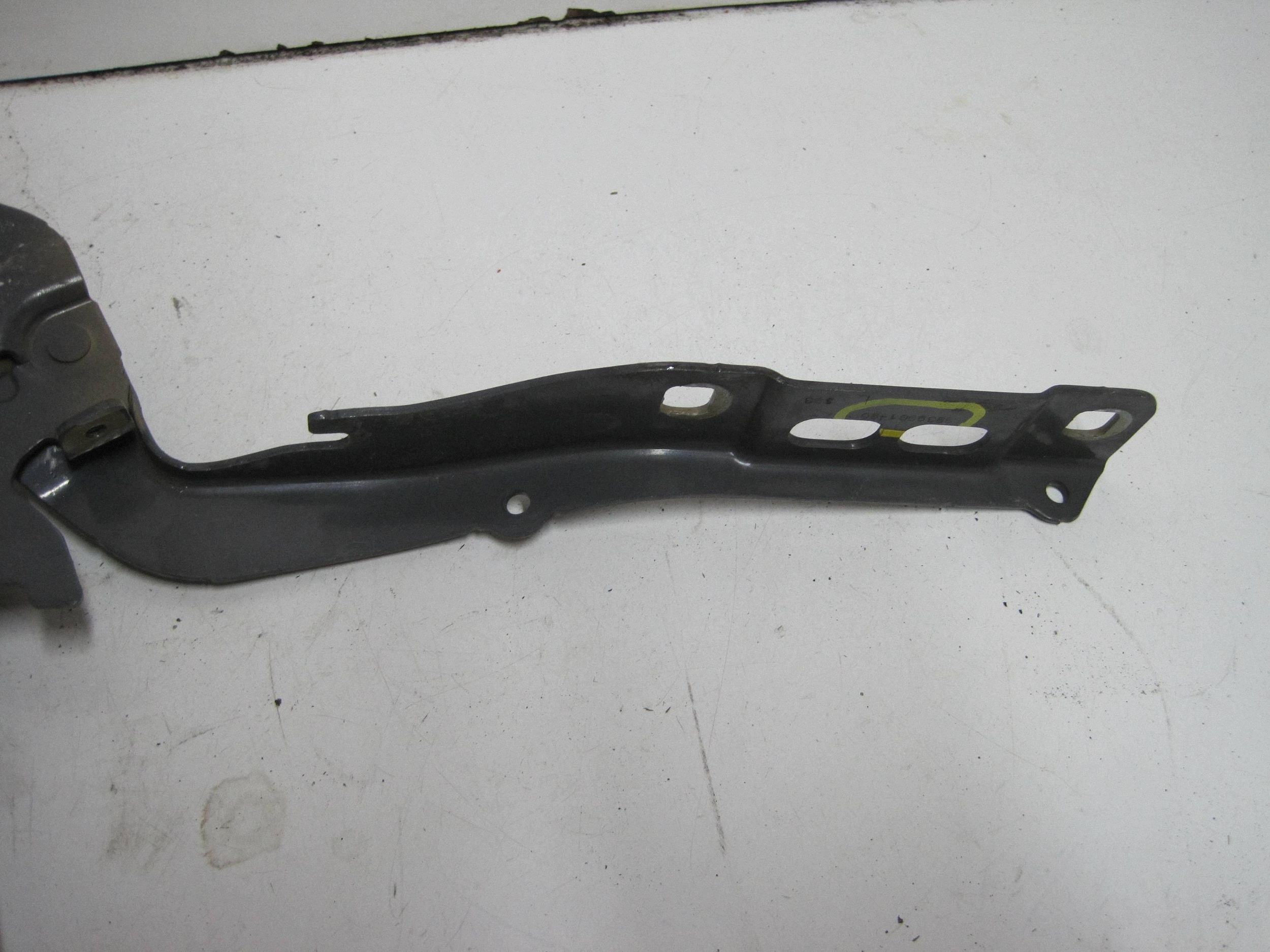 bonnet hinges left PEUGEOT 2008 II 9839901480
