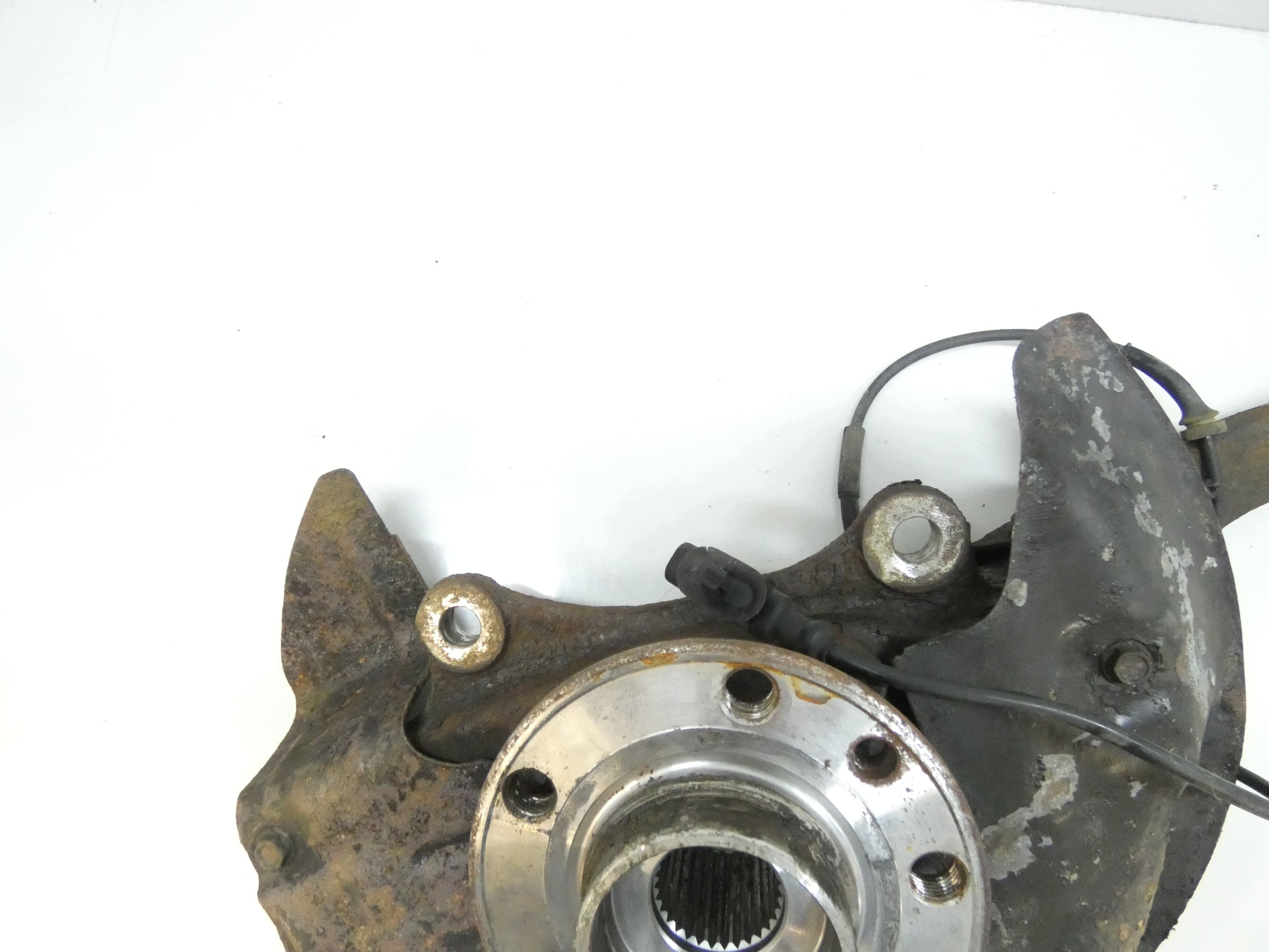 otoč čepu levá předek ALFA ROMEO 159 1.9 16V 150KM 05-11 ABS