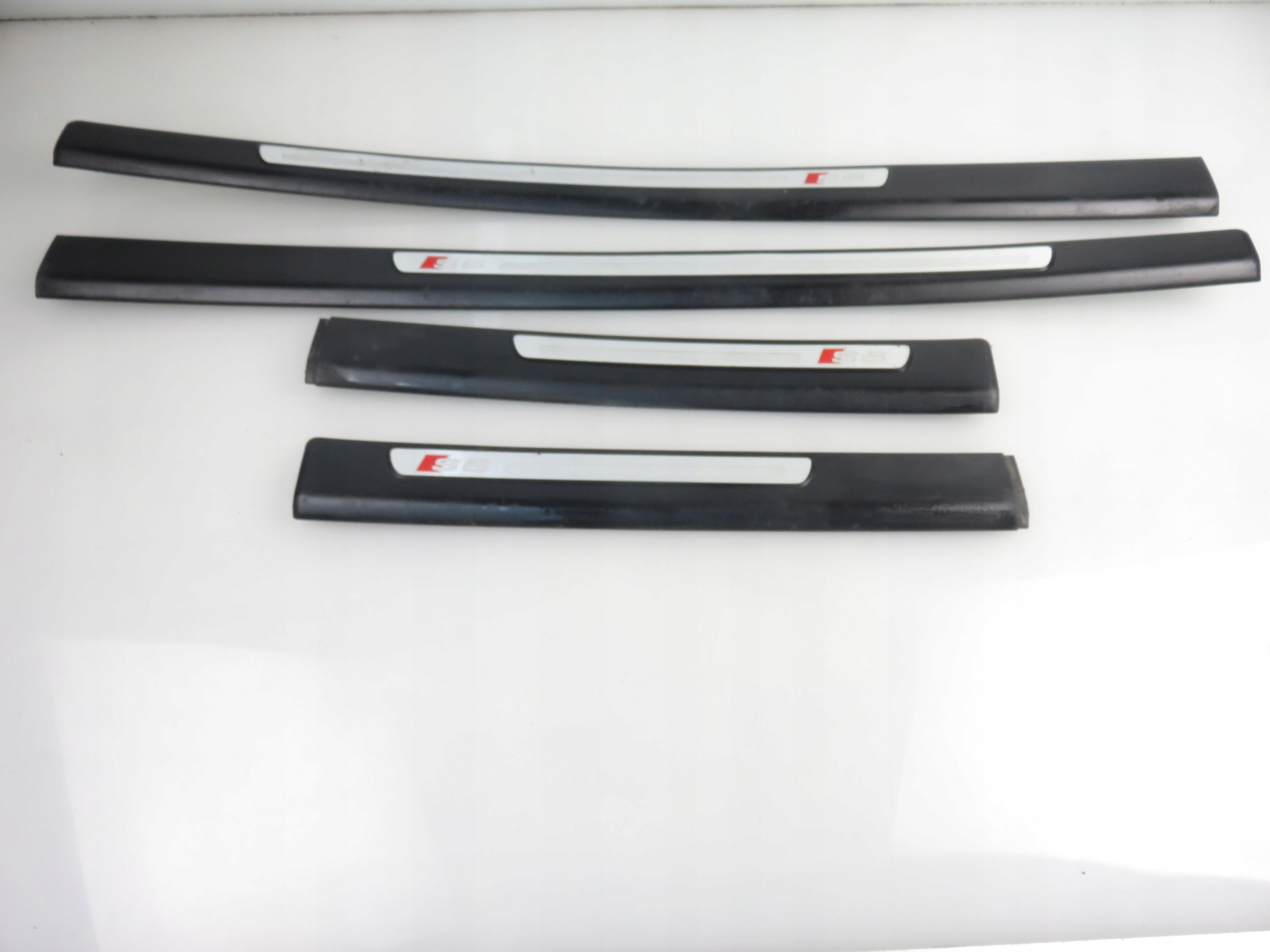 МОЛДИНГИ, НАКЛАДКИ ПОРОГА SLINE AUDI A6 Avant C6f0853374d